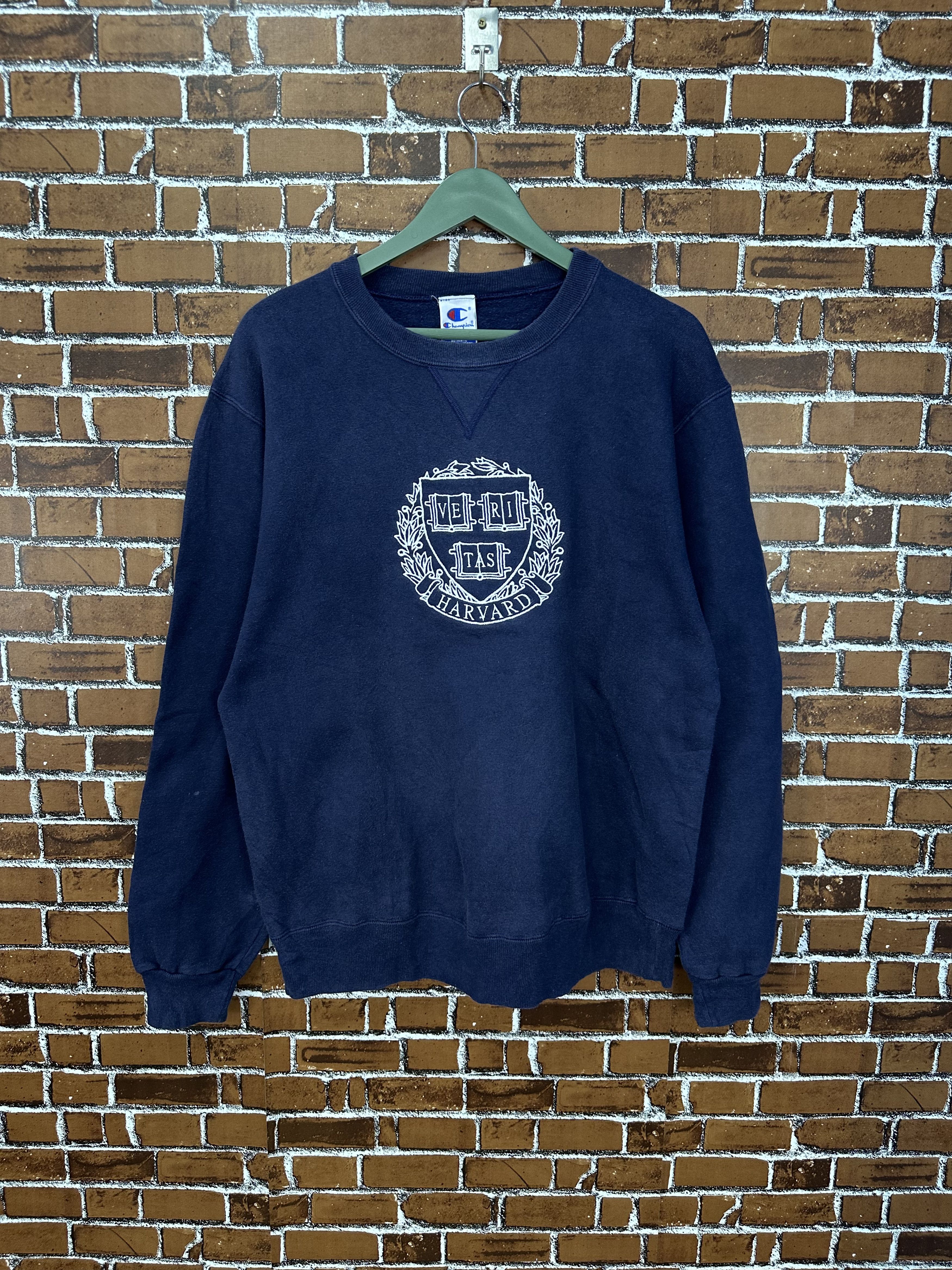 Vintage Champion University Harvard Crewneck Z448