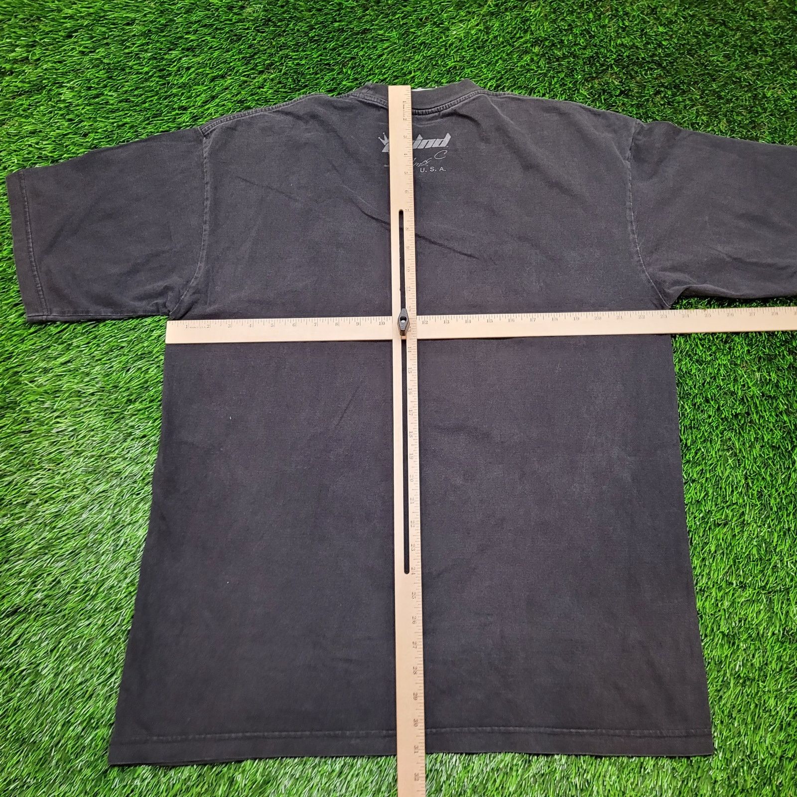 Vintage VTG Y2K Rock Da Mic The-Grind T-Shirt XL Drop Shoulder MMA Size US XL / EU 56 / 4 - 8 Thumbnail