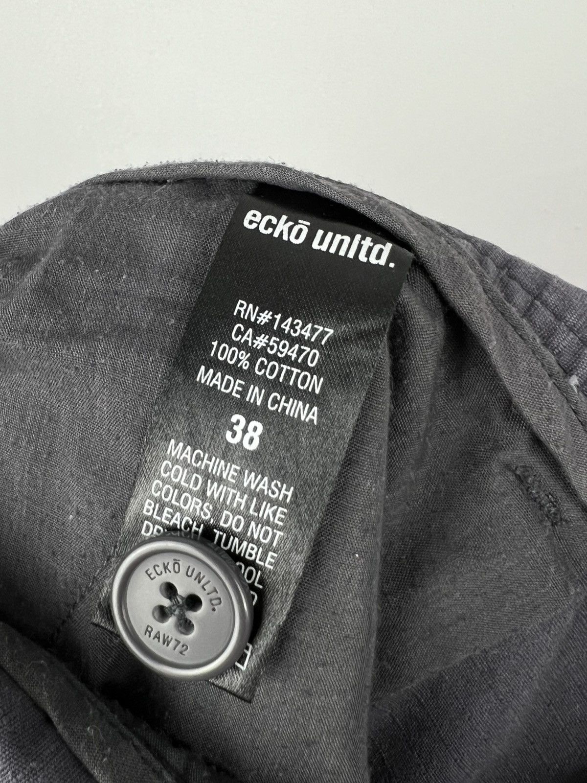Ecko Unltd. × Marc Ecko Ecko Unltd Cargo Baggy Short Multi pocket Size US 38 / EU 54 - 8 Thumbnail