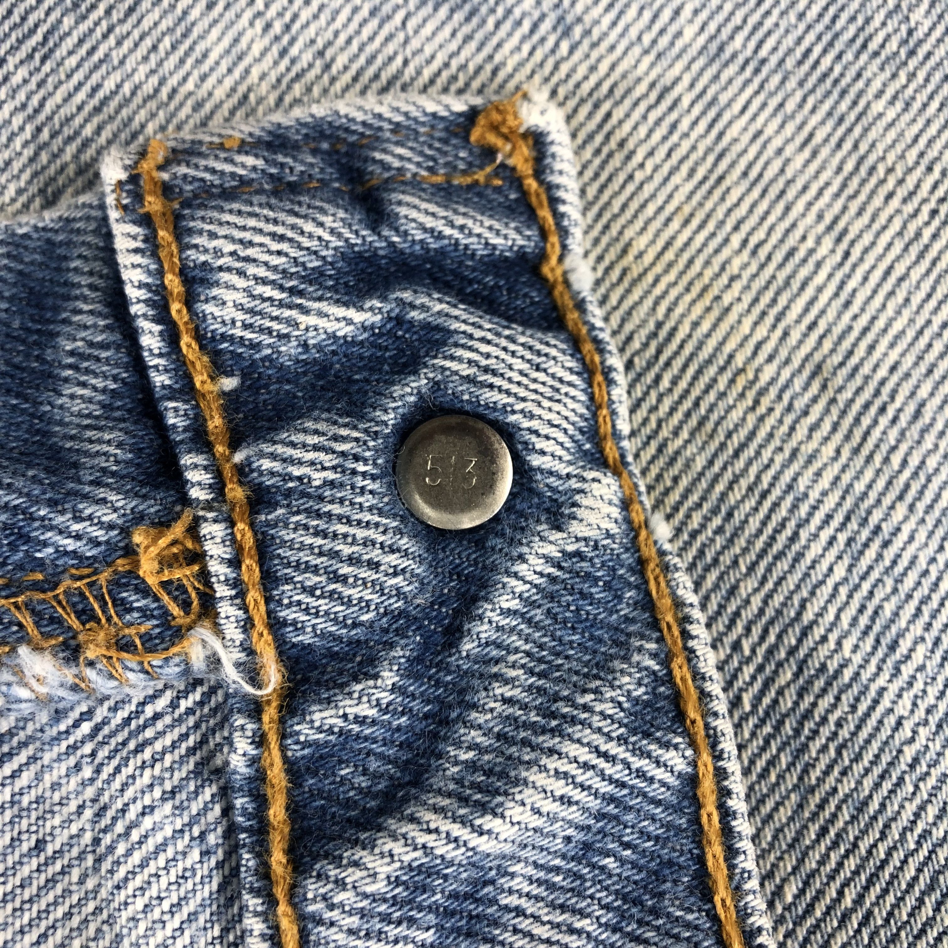 Levi's Vintage 90s Light Wash Levis 550 Jeans-J1982 Size US 39 - 10 Thumbnail