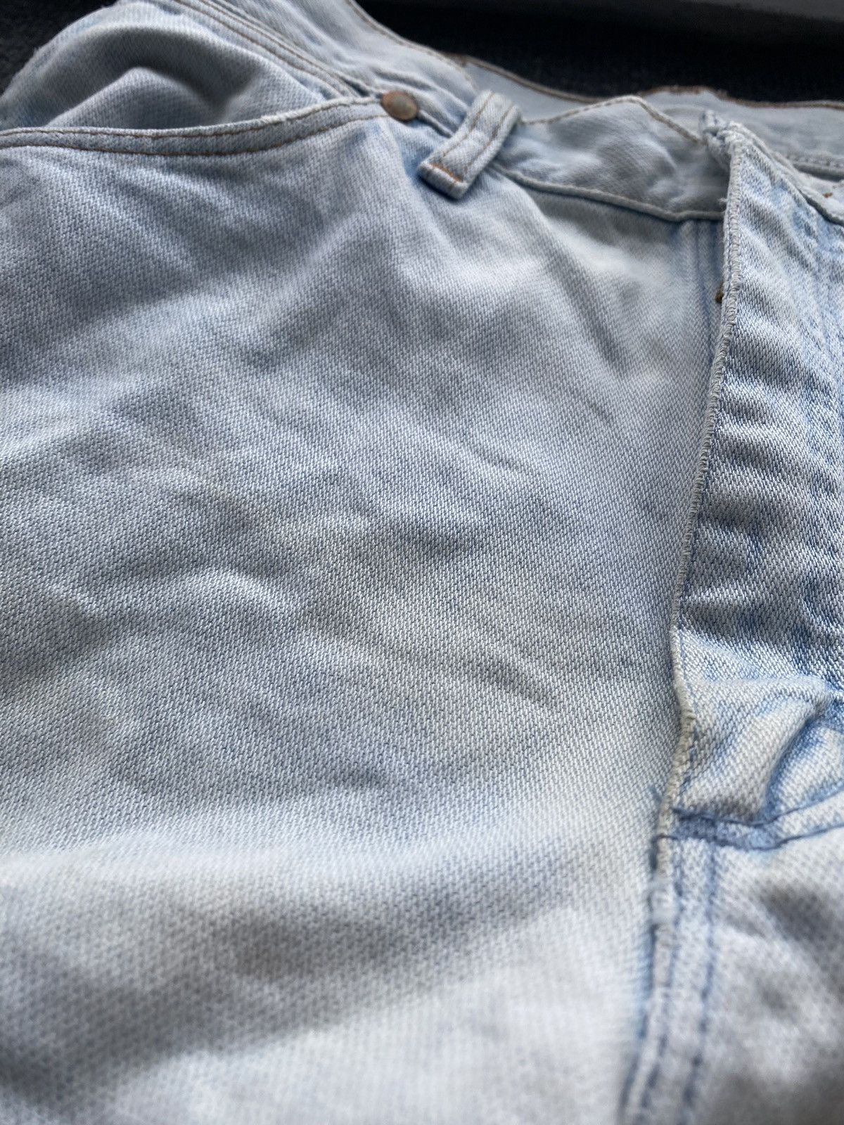 Wrangler 🔥Wrangler Vntg 80s Stone light blue washed distressed jeans Size 28" / US 6 / IT 42 - 20 Thumbnail