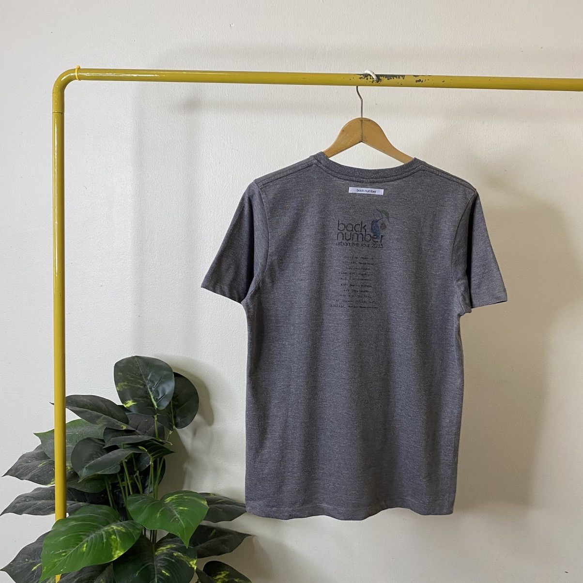 Band Tees Back Number Japanese Rock Trio Urban Life Tour 2015 T Shirt Size US M / EU 48-50 / 2 - 6 Thumbnail