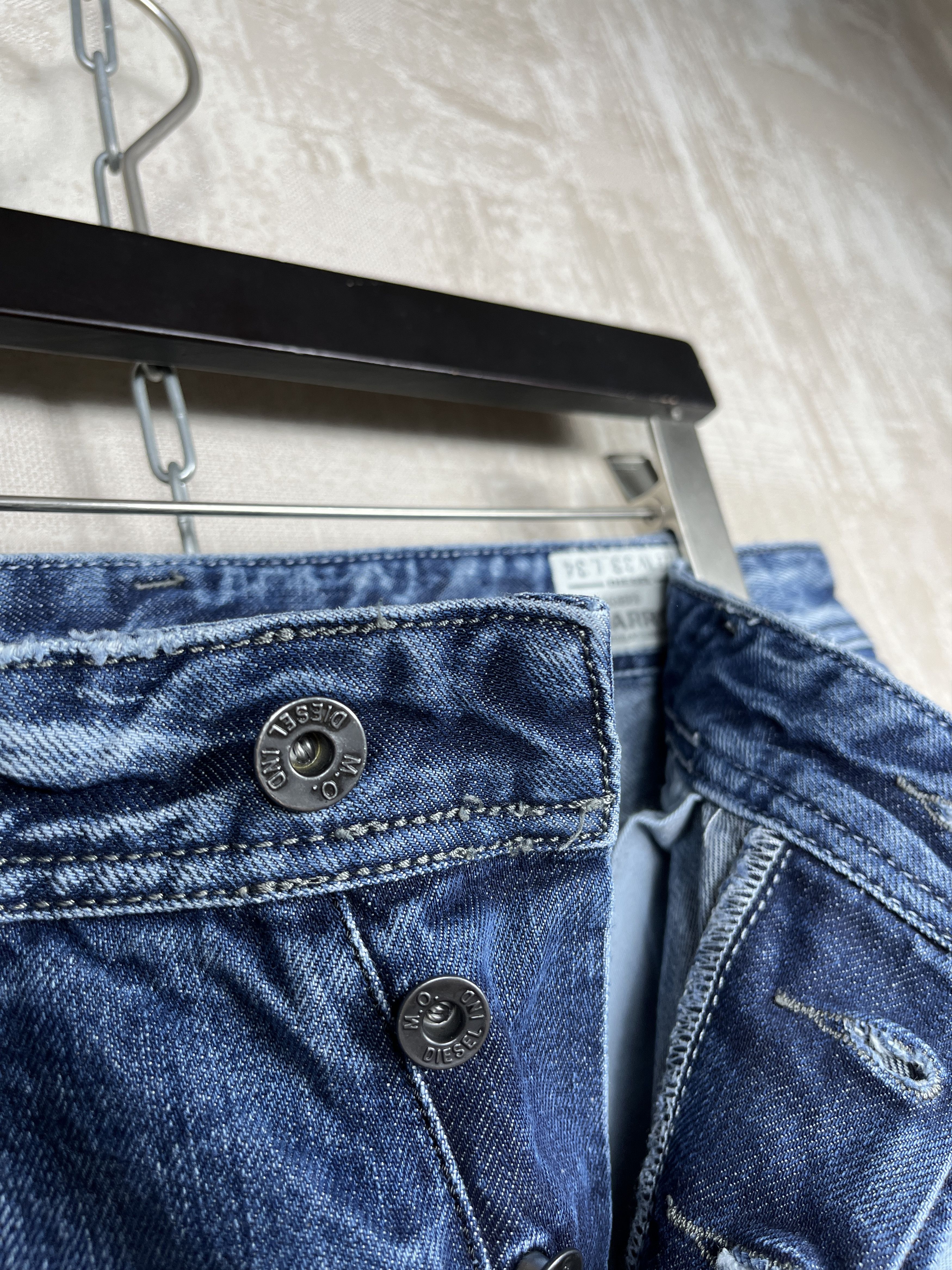 Diesel Diesel Darron Regular Slim Tapered Denim Jeans Button Fly Size US 33 - 11 Thumbnail