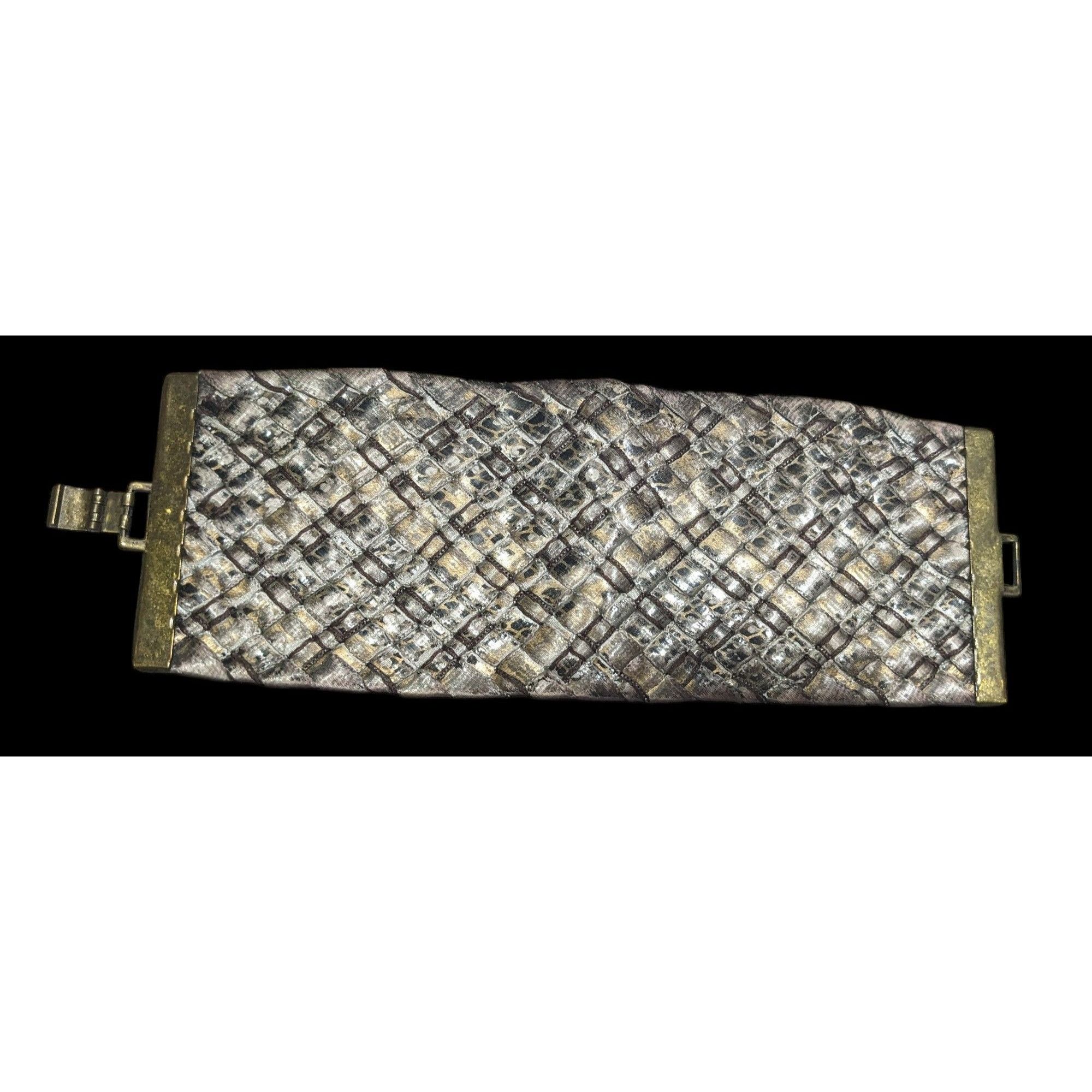 Other Distressed Metallic Wide Woven Ribbon Bracelet Size ONE SIZE - 1 Thumbnail