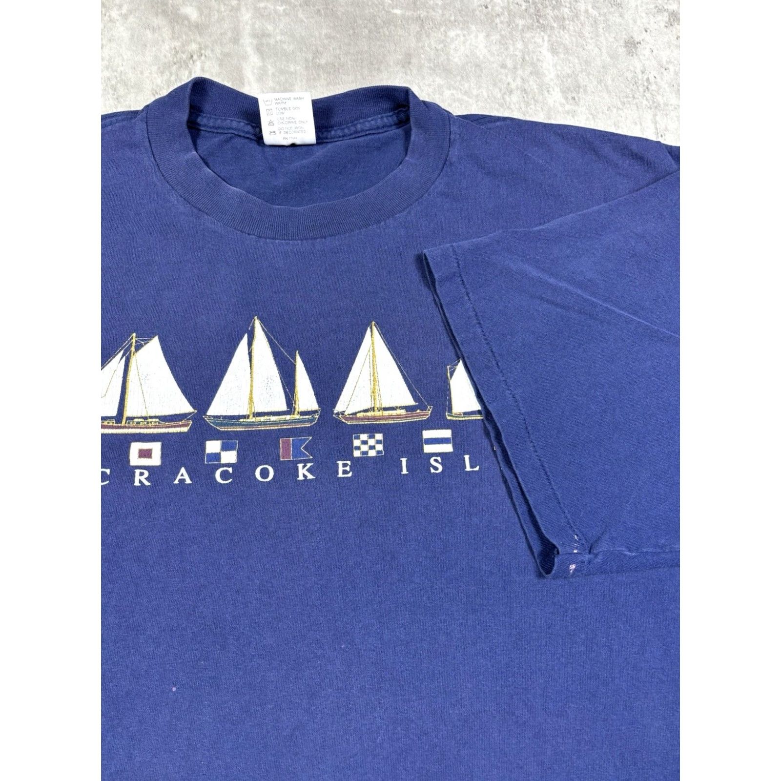 Vintage VINTAGE 90s Ches T-Shirt Graphic Print Crew Neck Short Sleeve Navy Blue 2XL Men Size US XXL / EU 58 / 5 - 6 Thumbnail