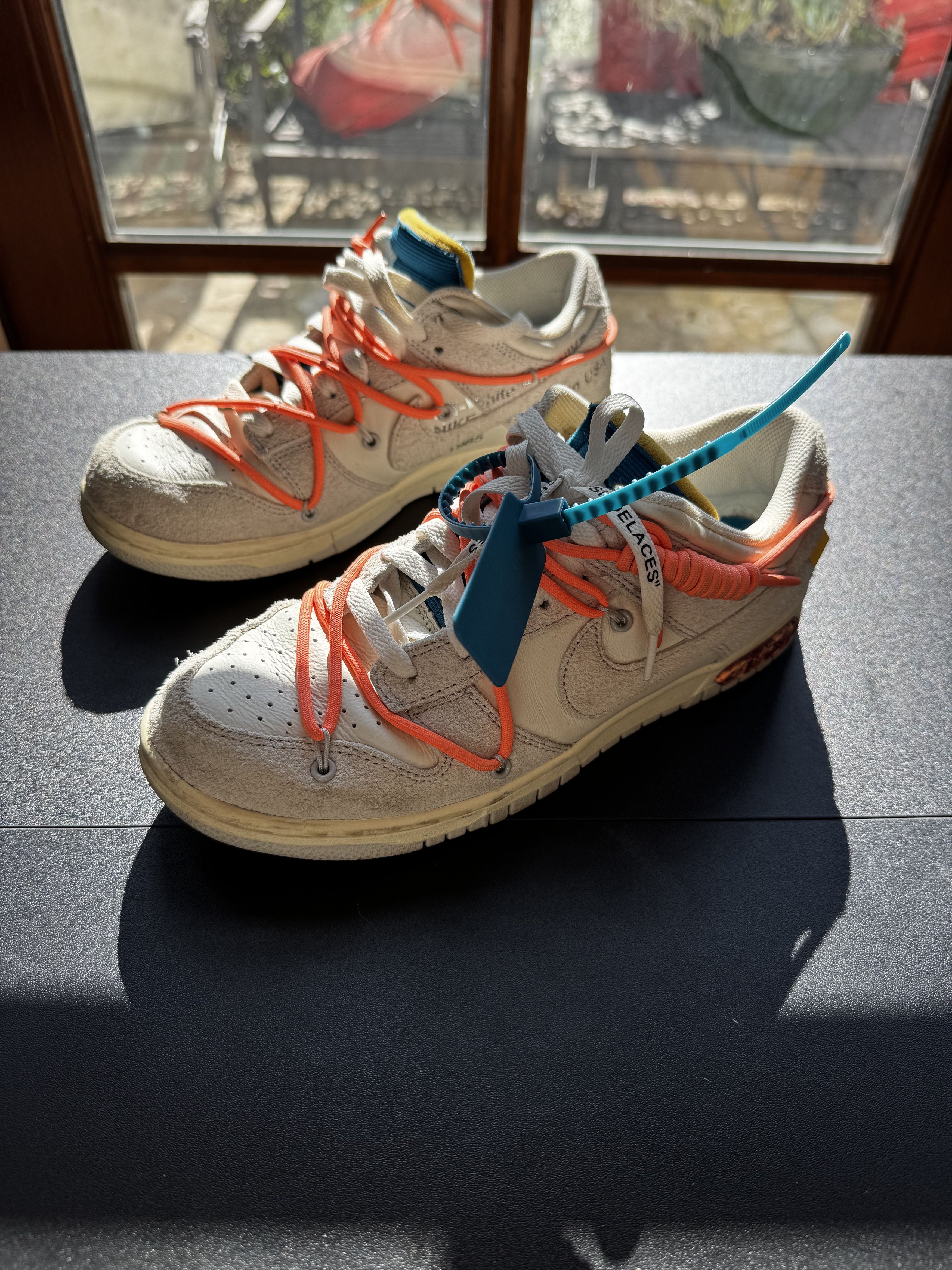 Nike × Off-White Nike Off-White Dunk Low Lot 19 Size US 8 / EU 41 - 1 Thumbnail