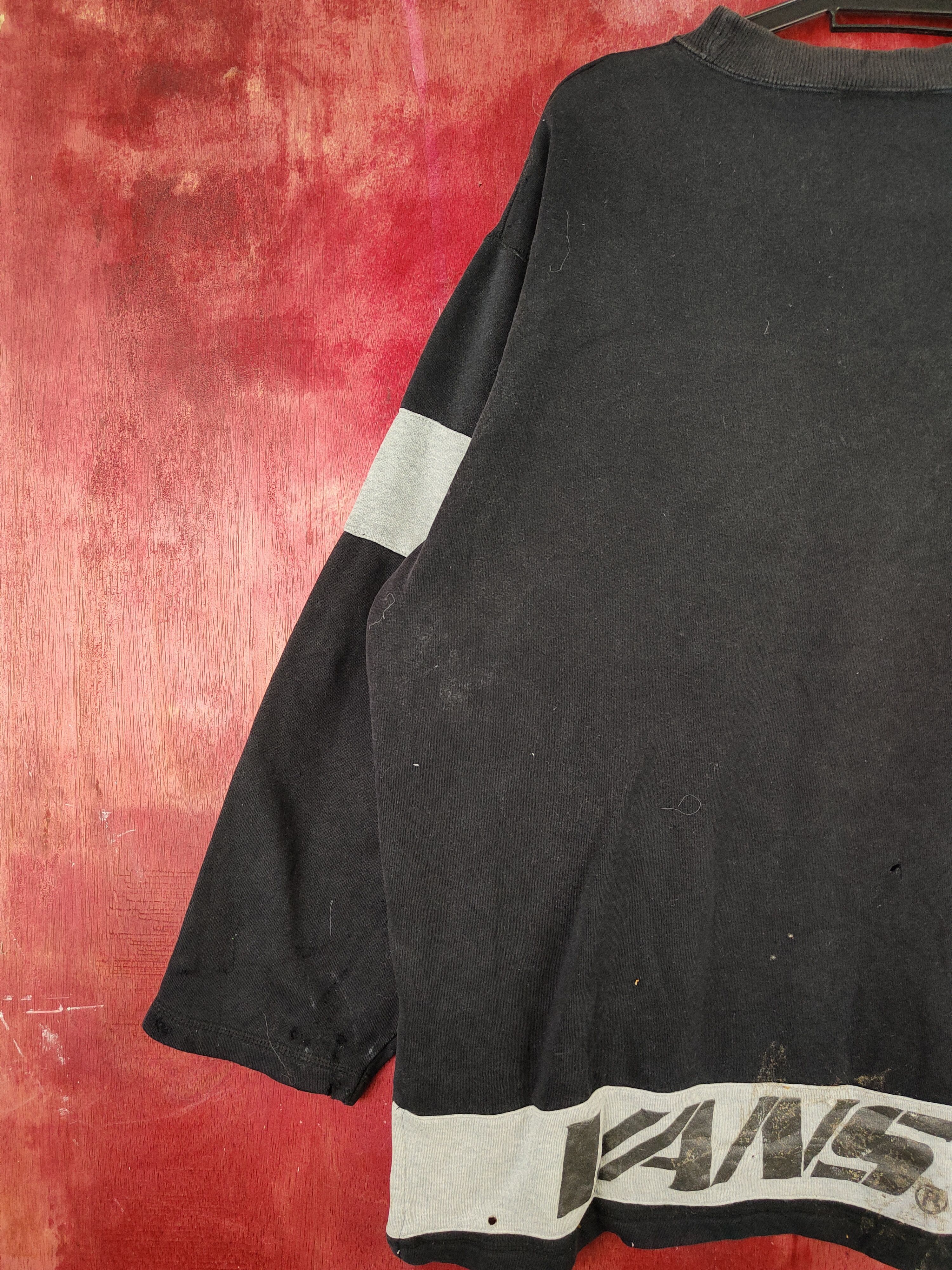 Japanese Brand × Vans × Vintage Vans Black ripped distressed vintage Sweatshirts #S2013 Size US XXL / EU 58 / 5 - 13 Thumbnail