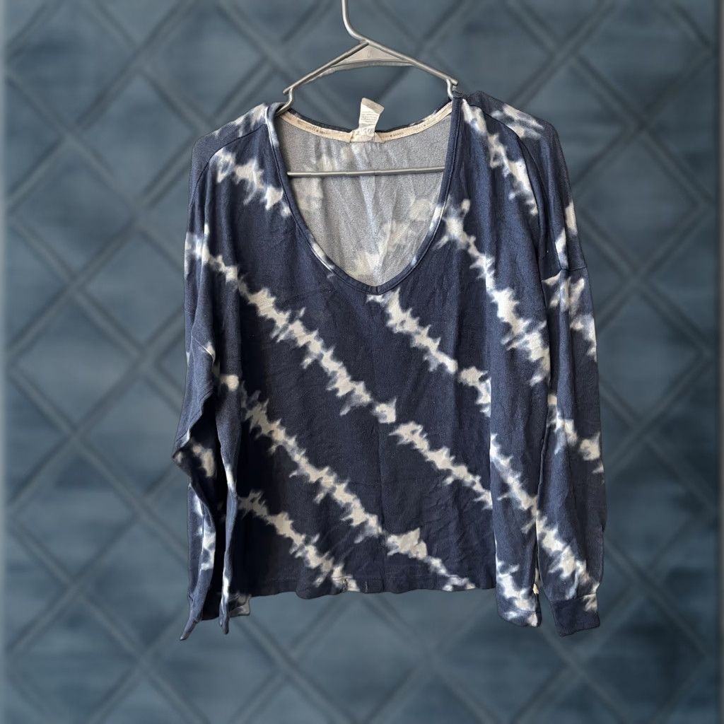 Lucky Brand Lucky Brand Sleep Shirt XL Blue Tie Dye Long Sleeve Women’s Size XL / US 12-14 / IT 48-50 - 1 Thumbnail