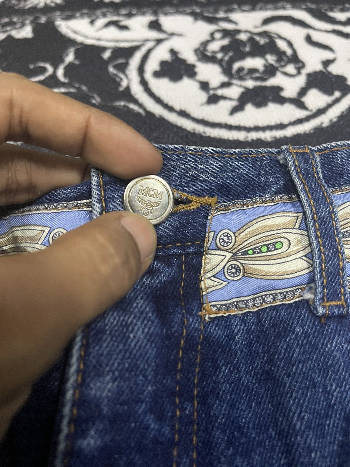 MCM 90s MCM DENIM BAGGY JEANS RARE DESIGN Size US 30 / EU 46 - 7 Thumbnail