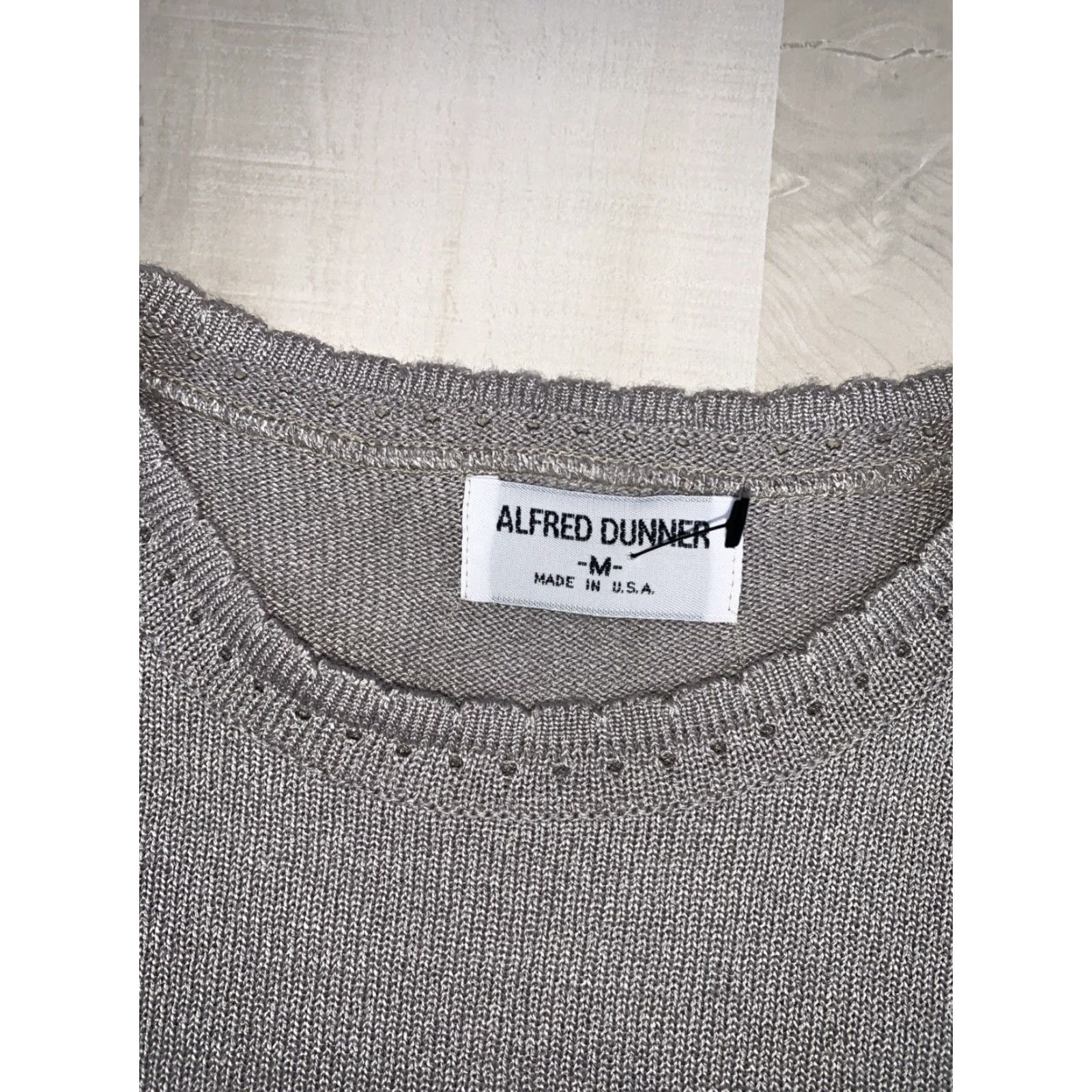 Vintage VINTAGE Alfred Dunner Knit Shirt Womens Open Knit 90s Beige M Short Sleeve Casual T-Shirt USA Retro Grandmacore Size M / US 6-8 / IT 42-44 - 3 Thumbnail