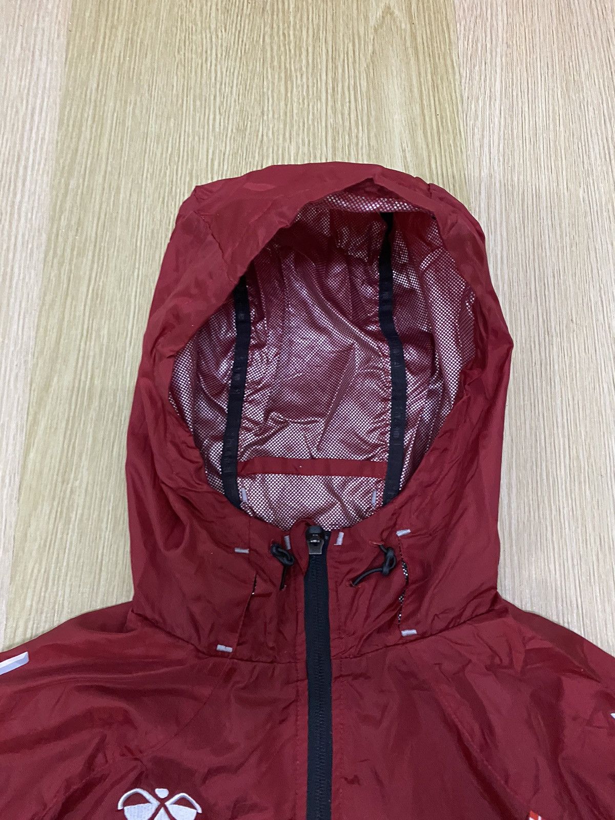 Hummel Hummel water resist light jacket Size US M / EU 48-50 / 2 - 4 Thumbnail