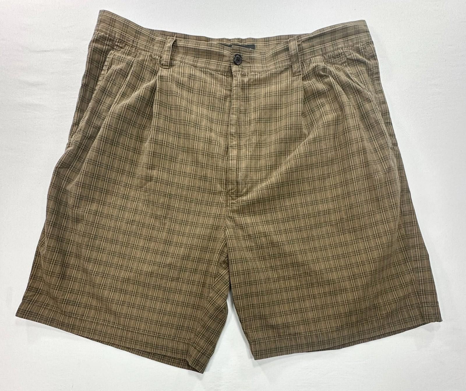 Banana Republic Banana Republic Classic Plaid Cotton Shorts Brown Mens 36 Size US 36 / EU 52 - 1 Thumbnail