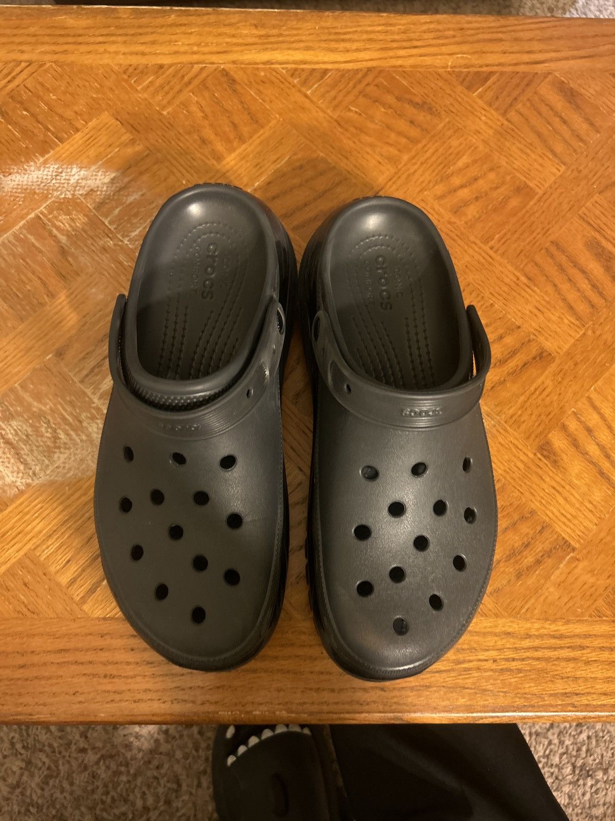 Crocs Crocs Mega Crush Clog Size US 12 / EU 45 - 6 Thumbnail