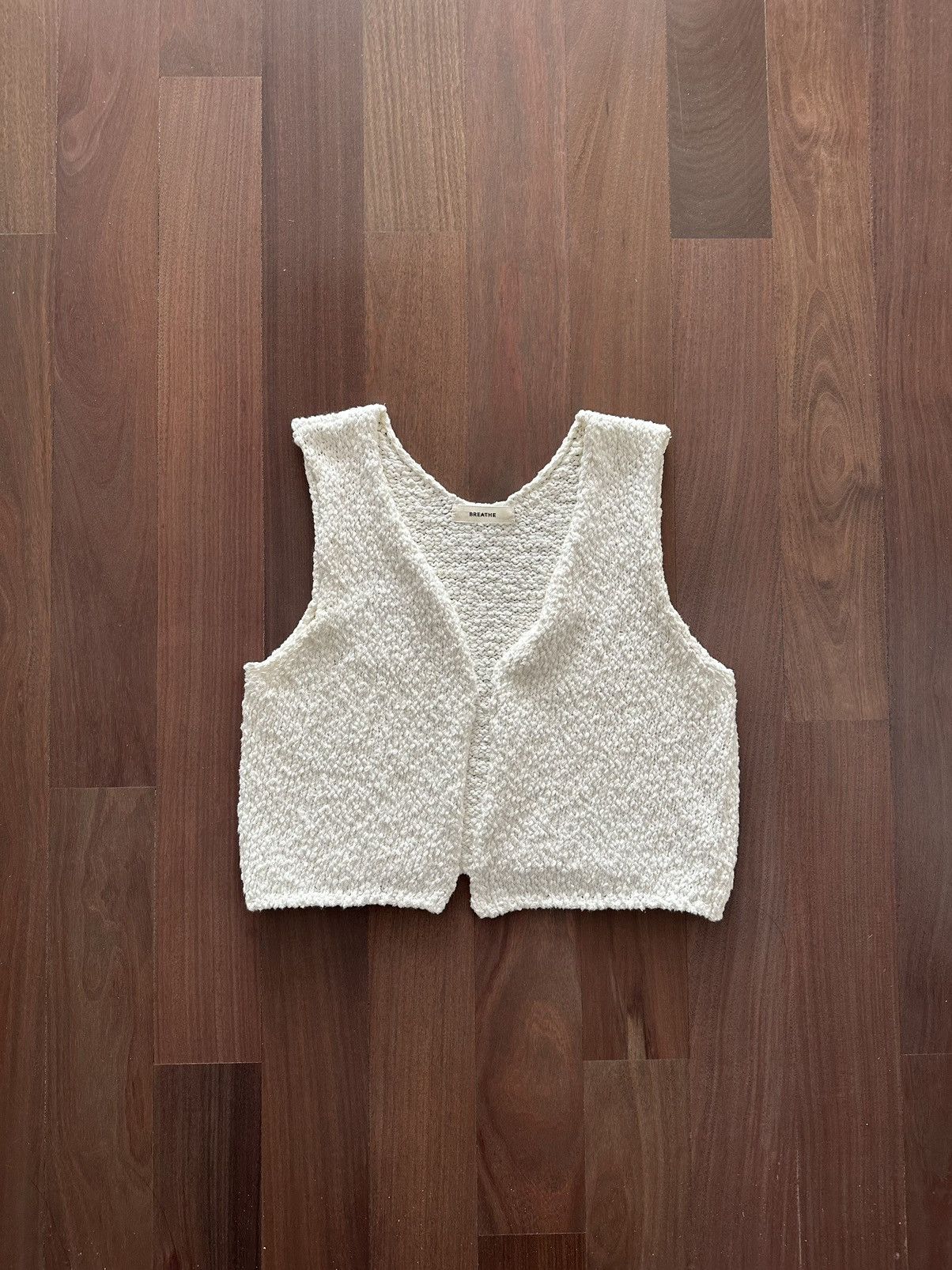 image of Source Unknown Cur-Out Cotton Knit Vest in White, Women's