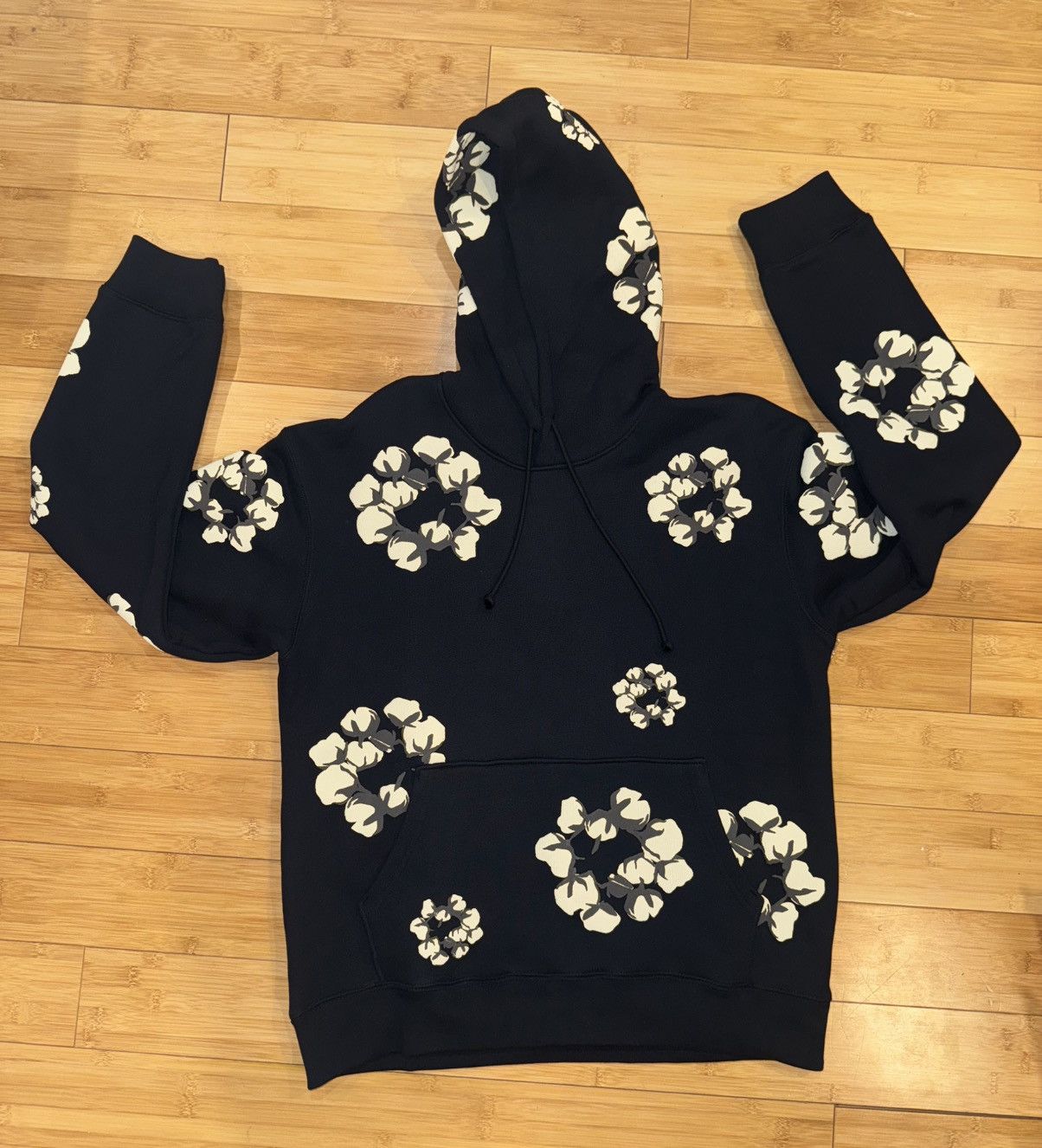 Cactus Plant Flea Market × DENIM TEARS Denim Tears x CPFM Cactus Tears Wreath Hoodie - Size Large Size US L / EU 52-54 / 3 - 3 Thumbnail