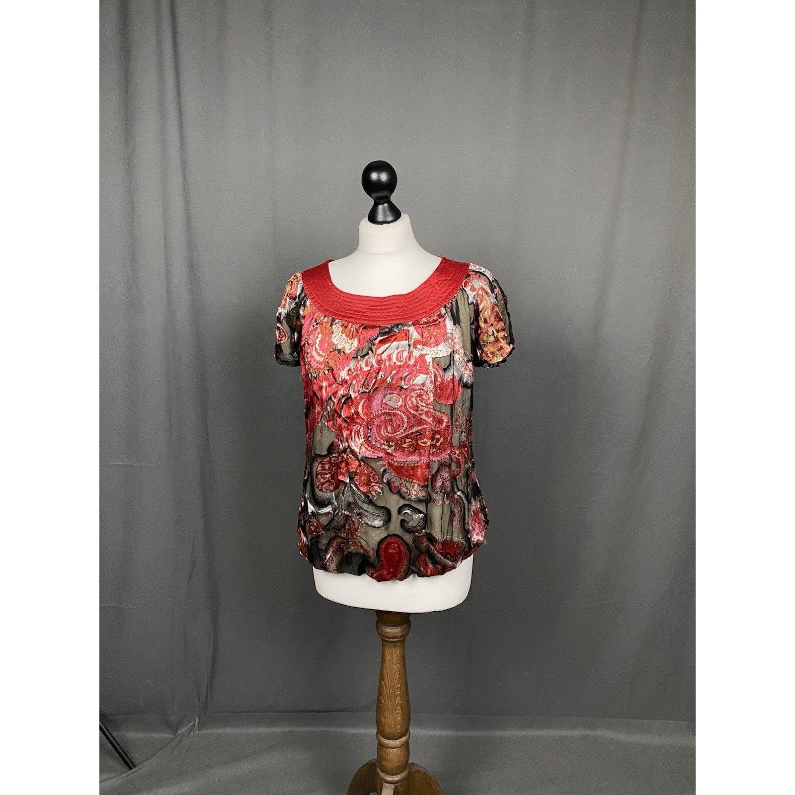 Chloe Chloe Women's Red Floral Silk Tunic T-Shirt Size US 8 Size M / US 6-8 / IT 42-44 - 4 Thumbnail