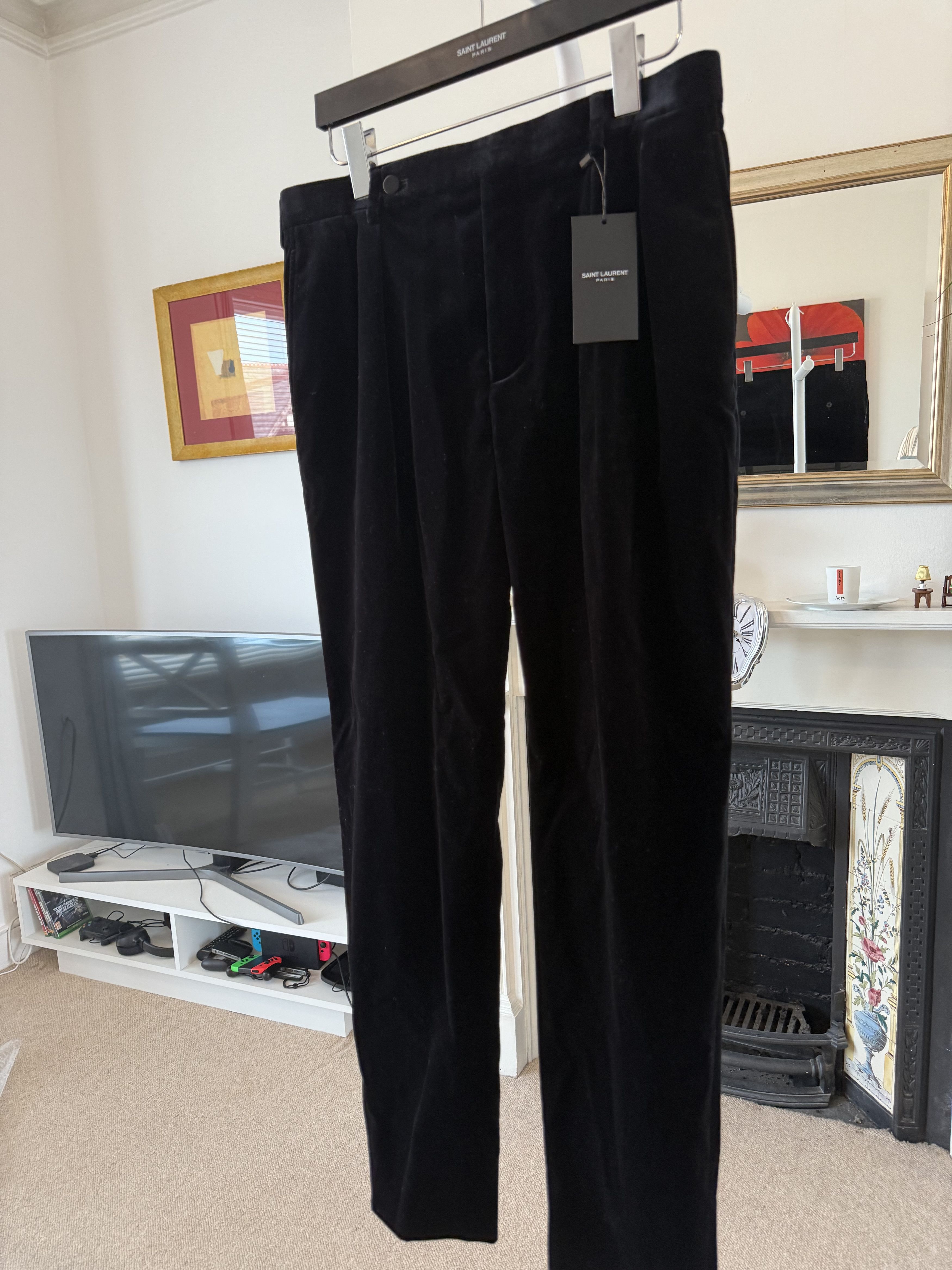 Saint Laurent Paris FW22 Saint Laurent Carrot-Fit Pants in Silk Velvet Size US 30 / EU 46 - 5 Thumbnail