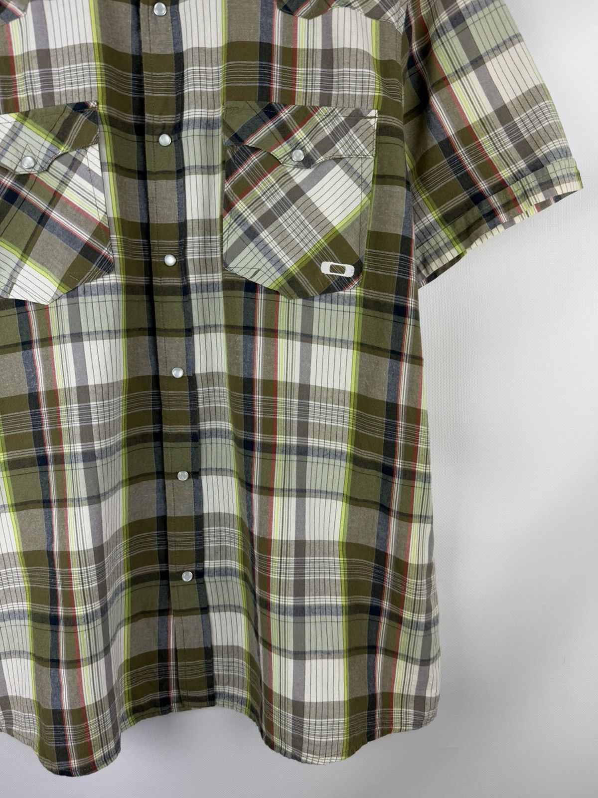 Oakley Oakley Short Sleeve Checked Plaid Outdoor Western Shirt Size US XL / EU 56 / 4 - 6 Thumbnail