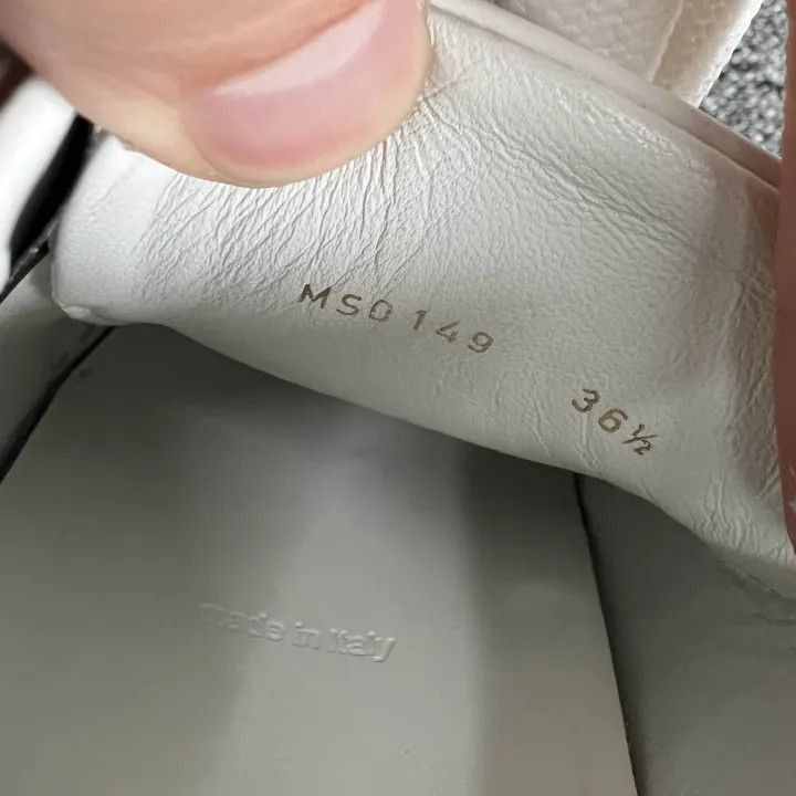 Louis Vuitton Louis Vuitton Frontrow White Leather Sneakers -2508 Size US 6 / IT 36 - 2 Thumbnail