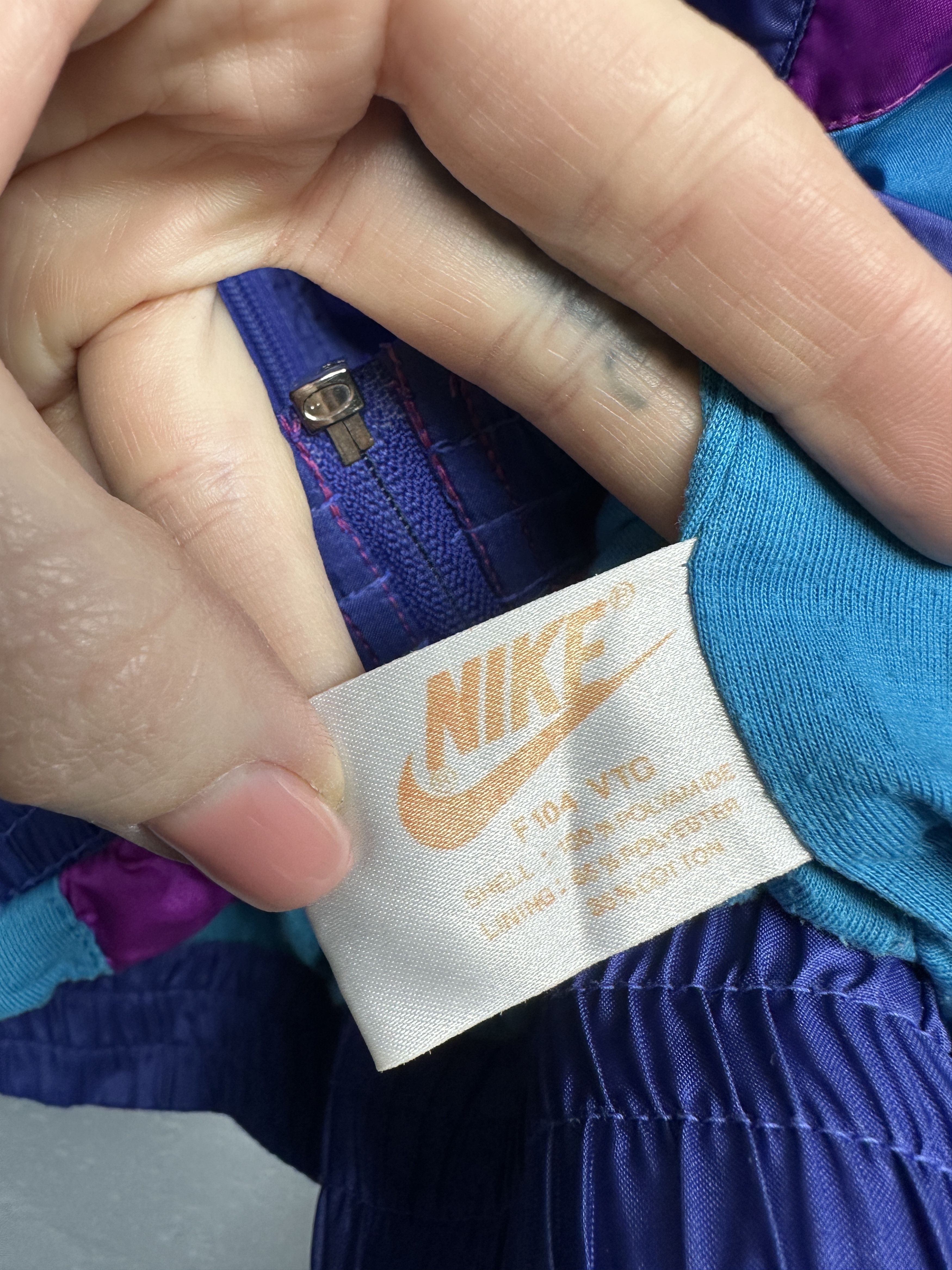 Nike Nike 90s Vintage Mens Nylon Track Top Jacket Size US XL / EU 56 / 4 - 7 Thumbnail