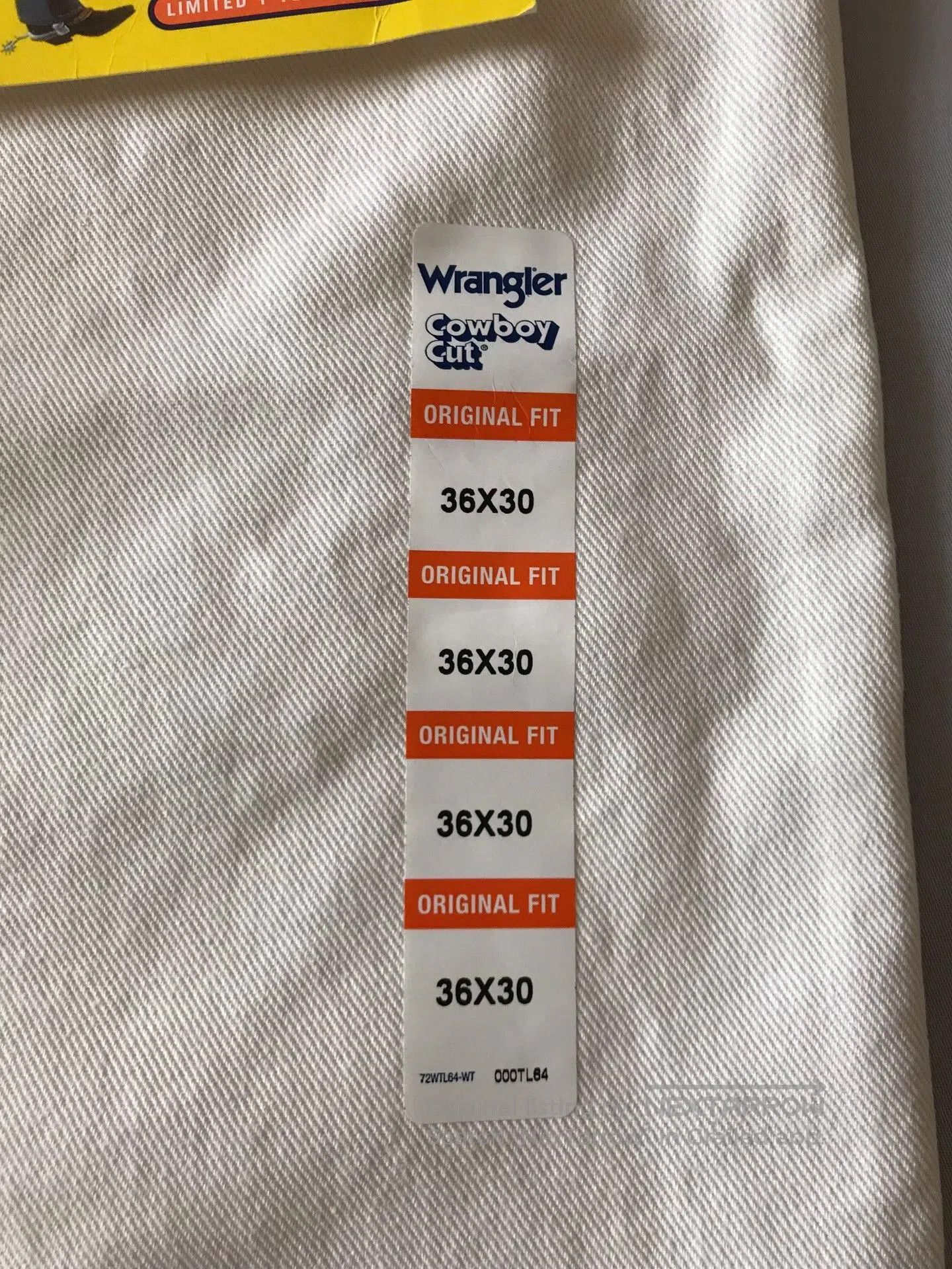 Wrangler Wrangler 13MWZ White Jeans W36L30. Size US 36 / EU 52 - 7 Thumbnail