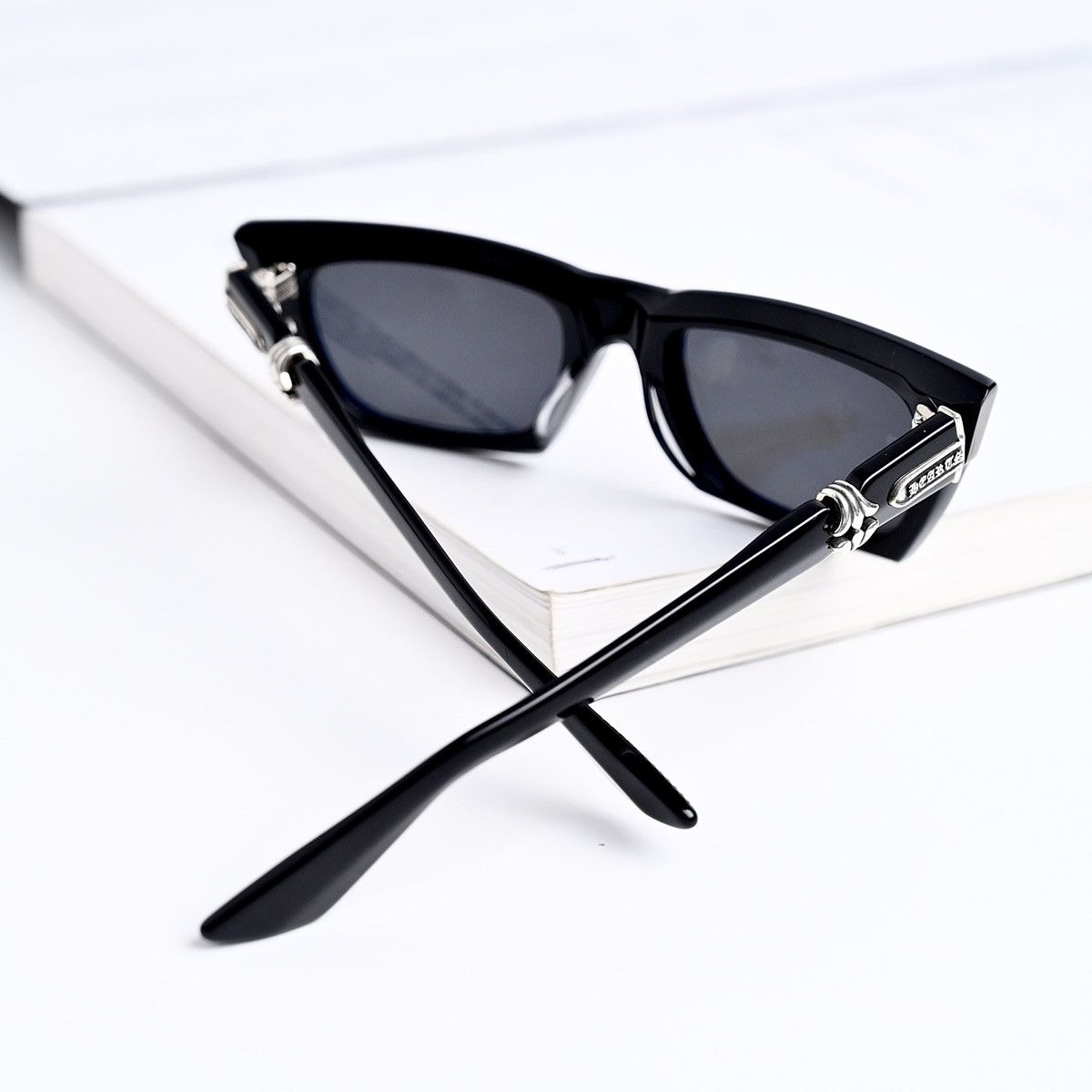 Chrome Hearts CHROME HEARTS CLITERALLY BLACK/SHINY SILVER SUNGLASSES Size ONE SIZE - 11 Thumbnail