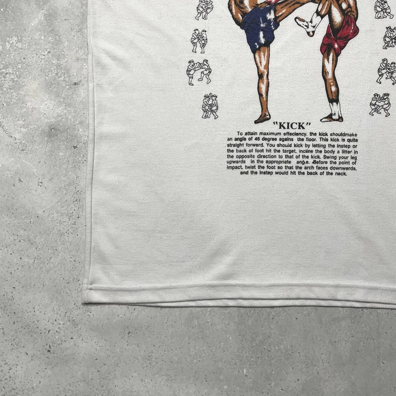 Vintage Vintage Muay Thai Kick Thailand Souvenir T Shirt White/ Blue Size US L / EU 52-54 / 3 - 8 Thumbnail