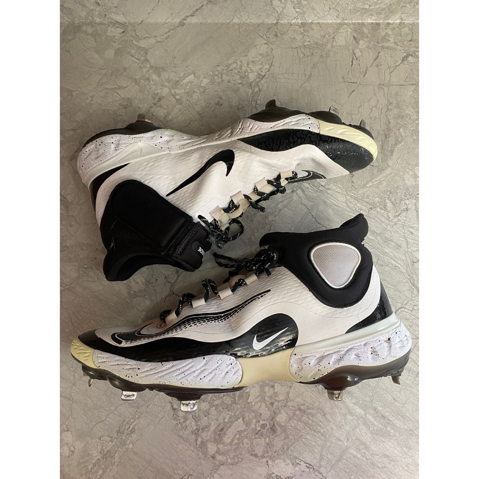 Nike Nike Huarache Black and White Metal Baseball Cleats Size 13 Size US 13 / EU 46 - 6 Thumbnail