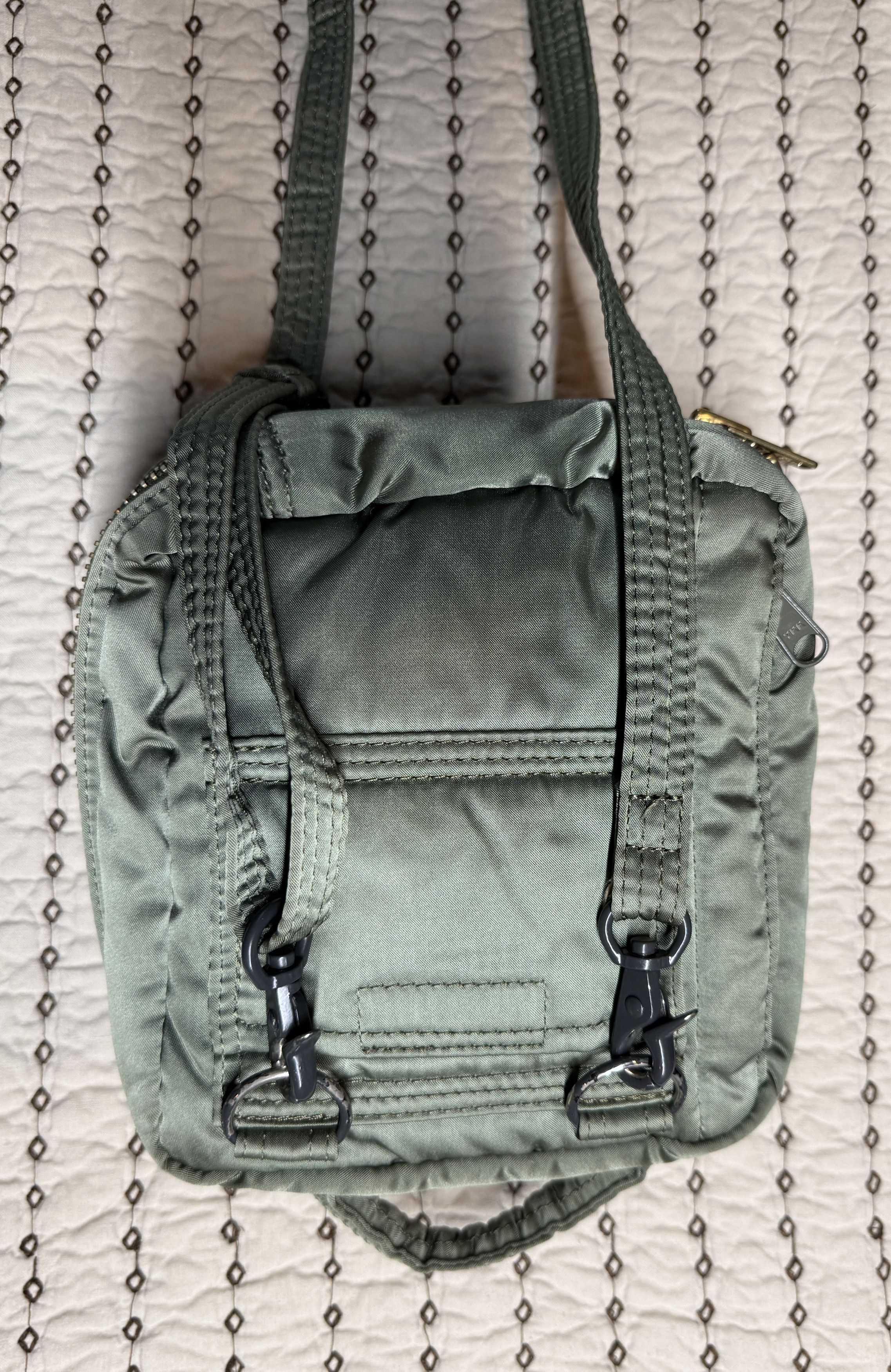 Porter PORTER TANKER VERTICAL MESSENGER BAG SAGE GREEN OS Size ONE SIZE - 2 Thumbnail