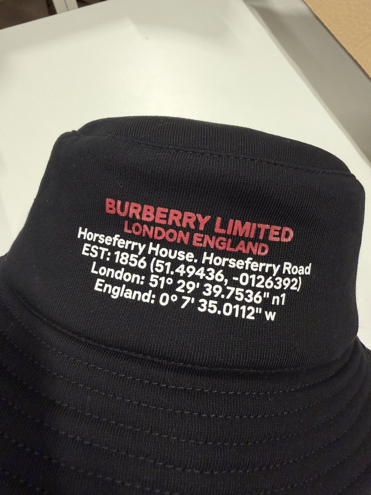 Burberry Burberry Logo Embroidery Bucket Hat NEW 500$ L Size ONE SIZE - 2 Thumbnail