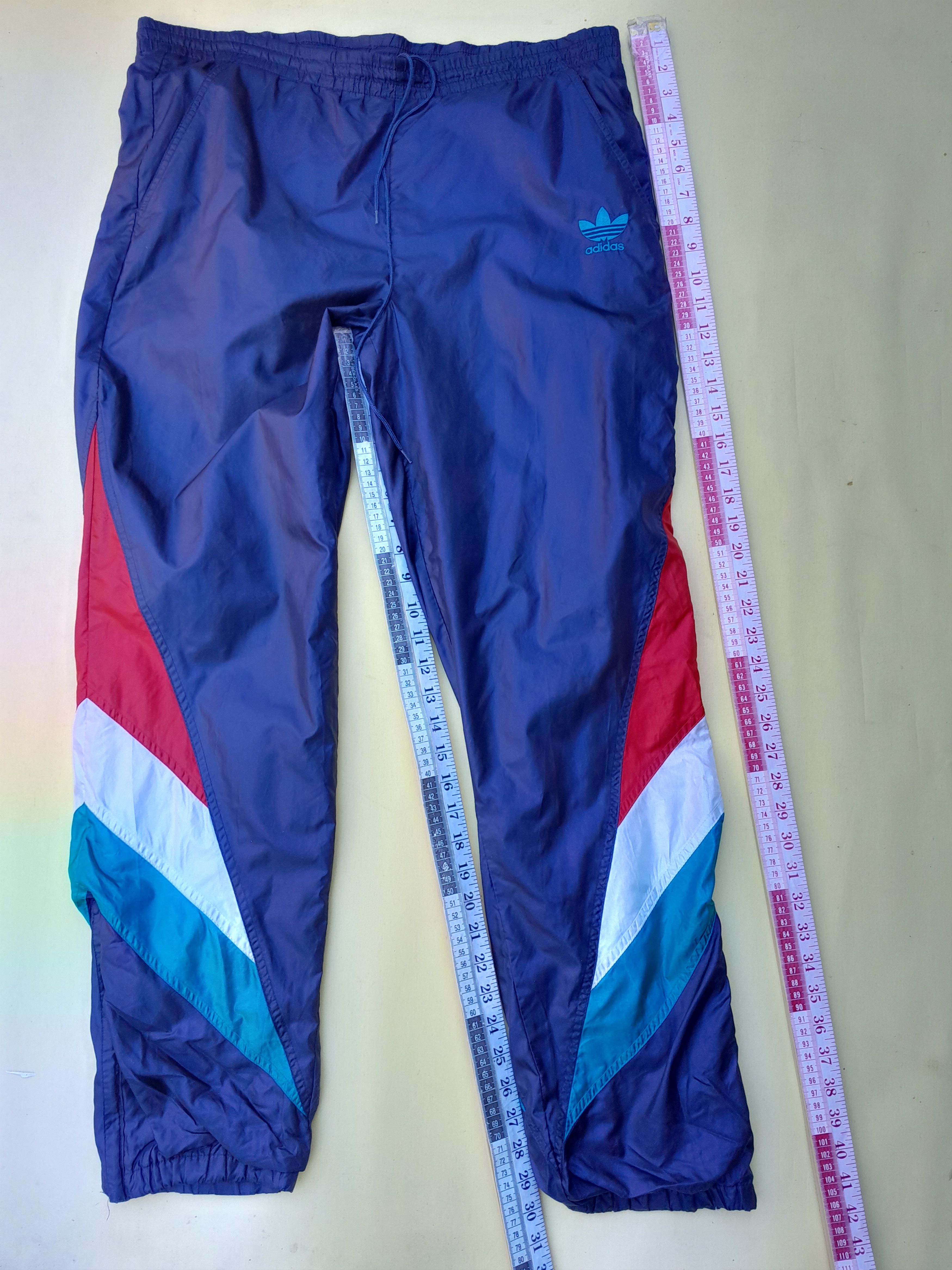 Adidas Vintage Adidas Tracksuit Mens M Navy 90s Nylon Windbreaker Size US M / EU 48-50 / 2 - 5 Thumbnail