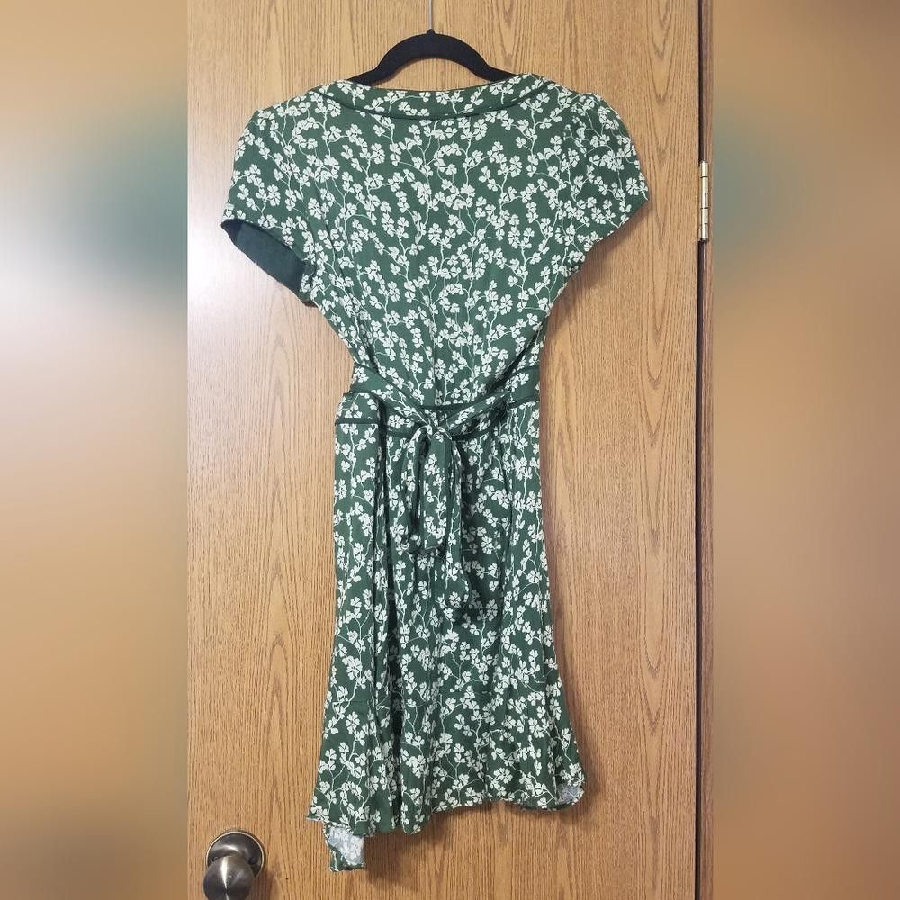 Designer Kimchi Blue Wrap Dress Size Small Size S / US 4 / IT 40 - 2 Thumbnail