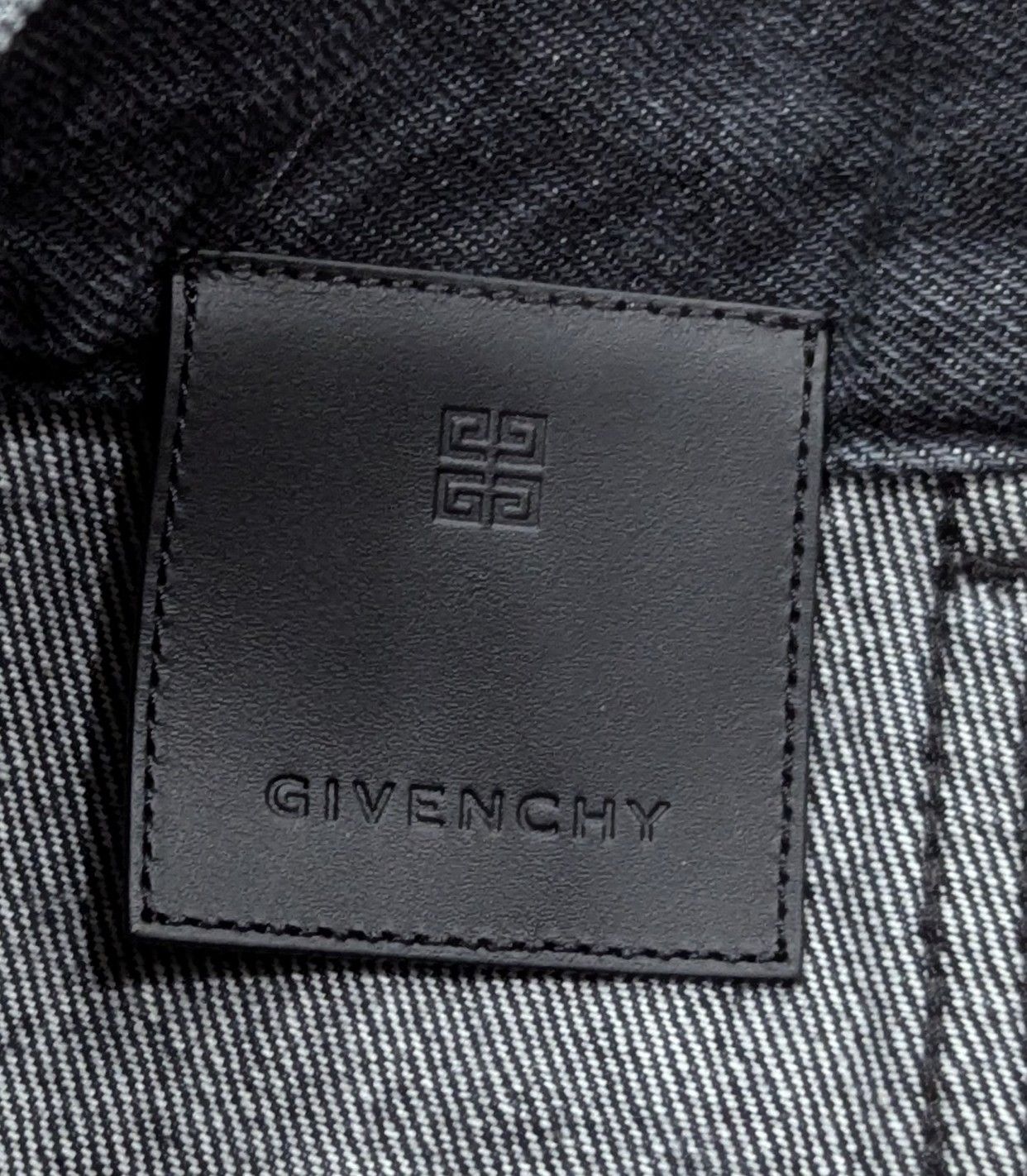Givenchy Givenchy Loose Dragon Printed Carpenter Jeanss Black 32 Size US 32 / EU 48 - 8 Thumbnail