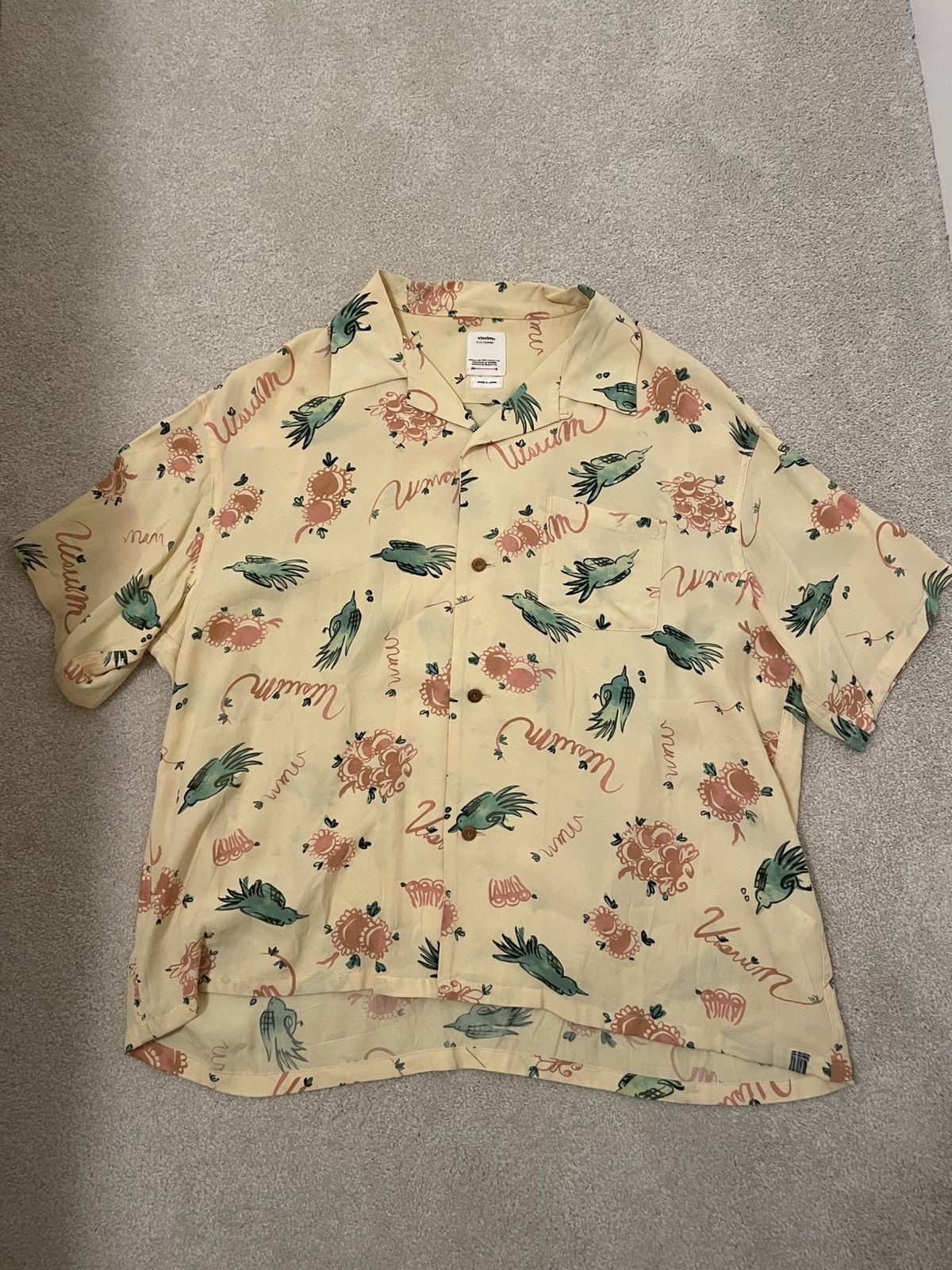 Visvm Wallace shirt S/S (2) - Bird/Flower motif