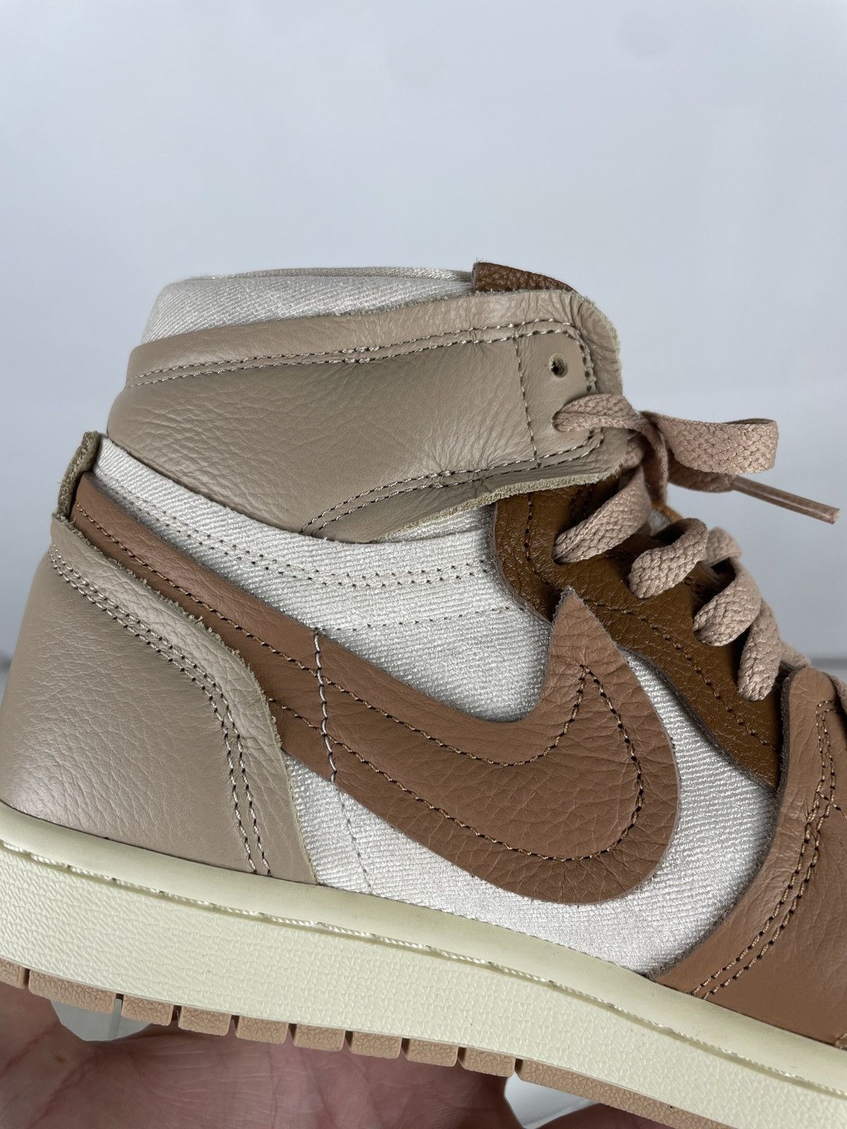 Nike NEW Air Jordan Leather 1 High Mm Legend Medium Brown Sneakers Shoes 39 Size US 5.5 / IT 35.5 - 6 Thumbnail