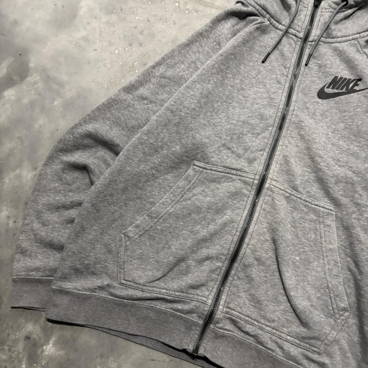 Nike × Vintage Crazy Vintage Y2K/2000s Grey Nike Streetwear Essential Zip Up Hoodie! Size US M / EU 48-50 / 2 - 3 Thumbnail