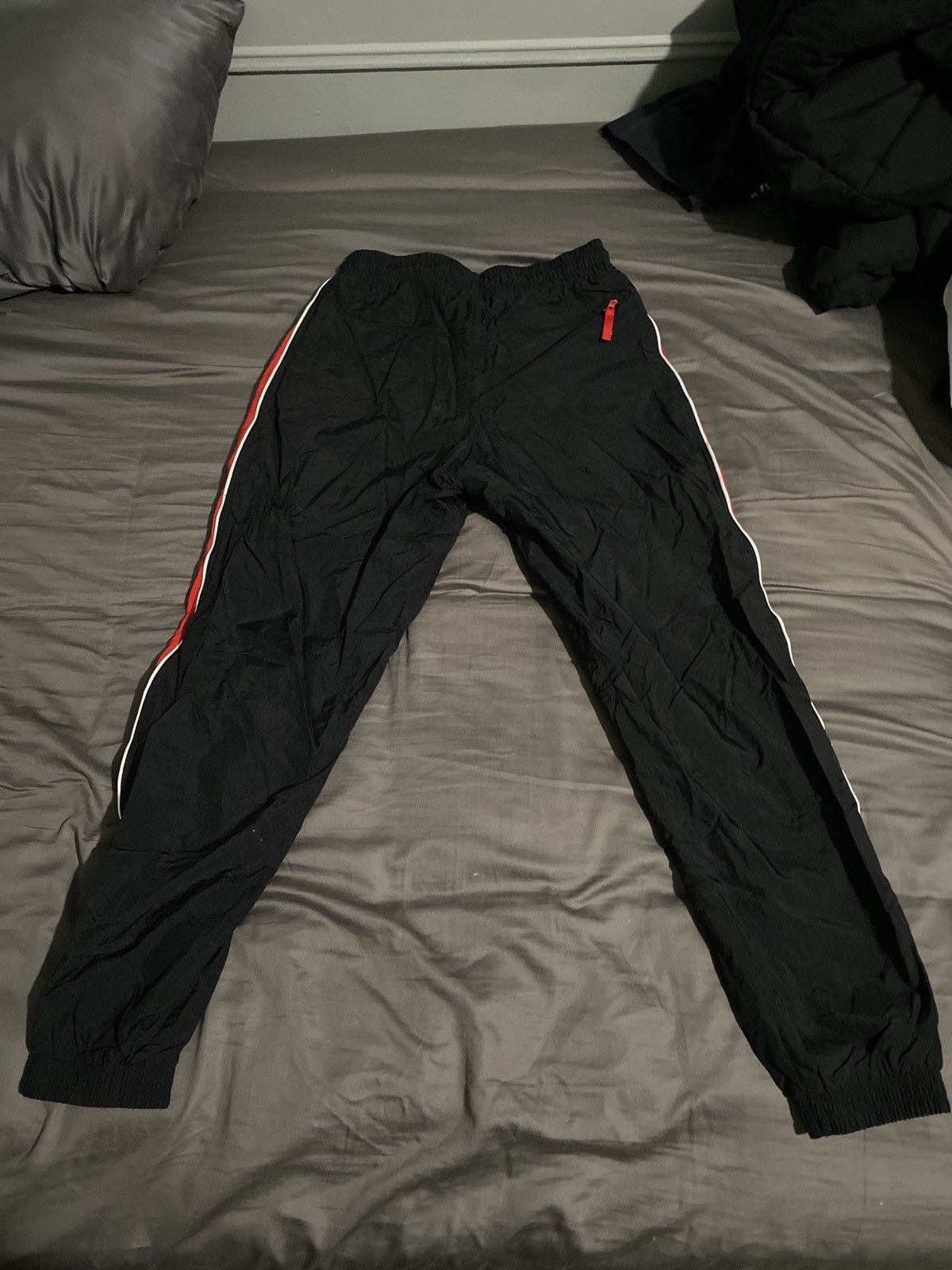 Nike Nike nylon joggers vintage Size US 30 / EU 46 - 2 Thumbnail