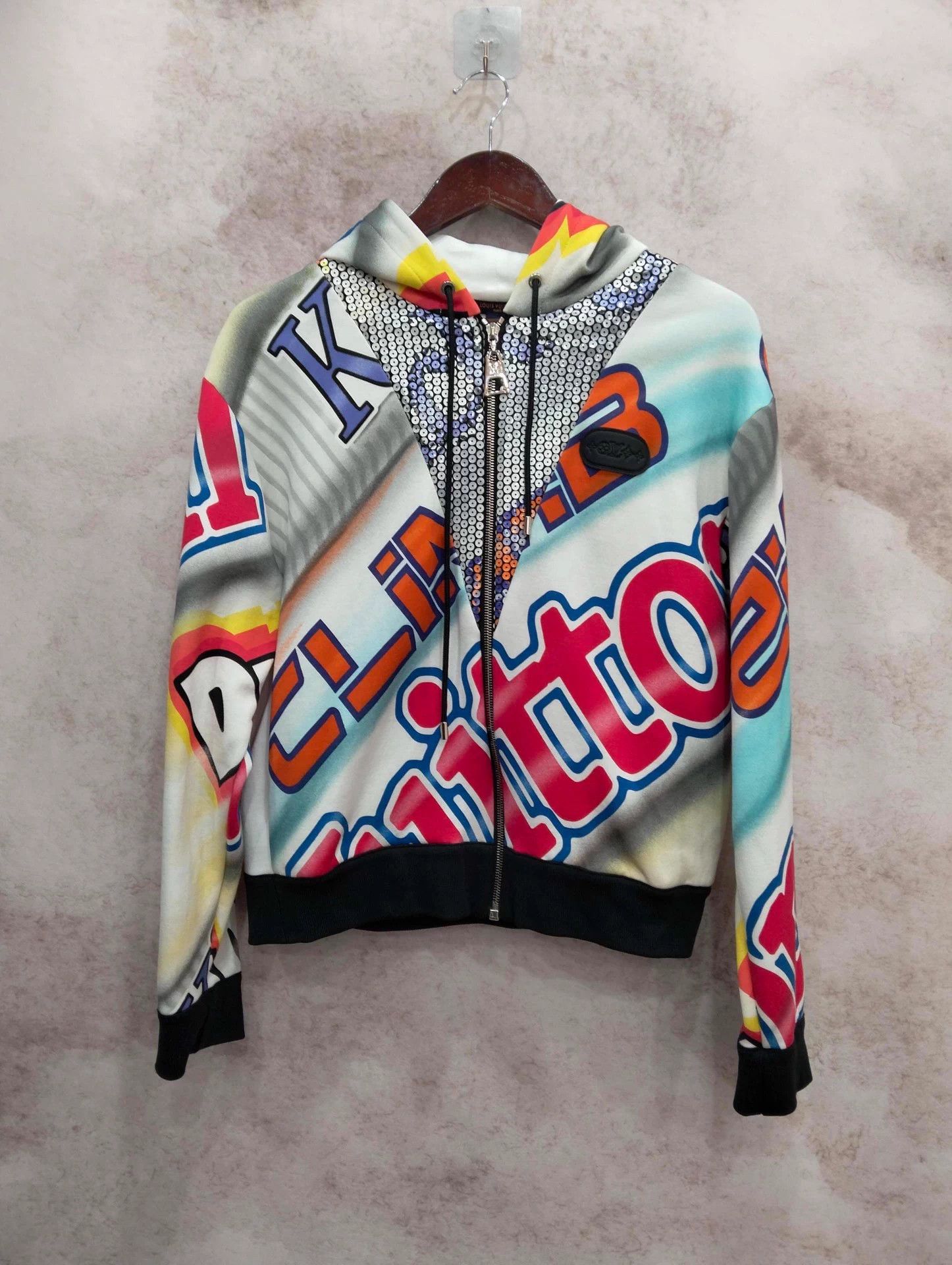 Louis Vuitton LV Graffiti Logo Sequin Hoodie M Size US M / EU 48-50 / 2 - 1 Thumbnail