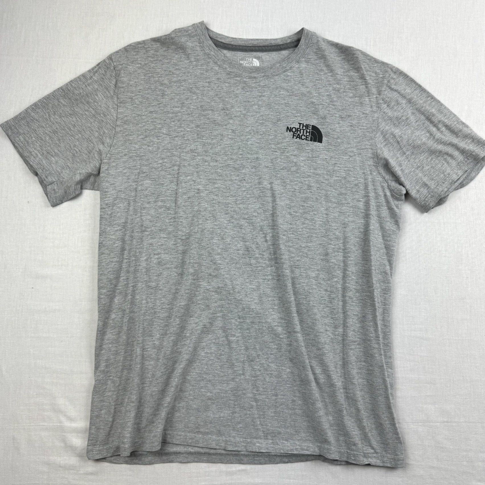 The North Face The North Face T-Shirt Men Adult Medium Gray Street Sign Graphic Never Stop Exploring Shirt Mens M Gray Street Sign Graphic 90s Theme? Size US M / EU 48-50 / 2 - 3 Thumbnail
