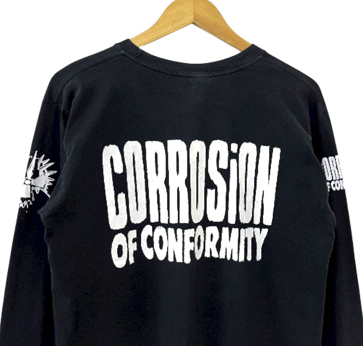 Band Tees VINTAGE 00s CORROSION OF CONFORMITY HEAVY METAL BAND TSHIRT Size US M / EU 48-50 / 2 - 10 Thumbnail