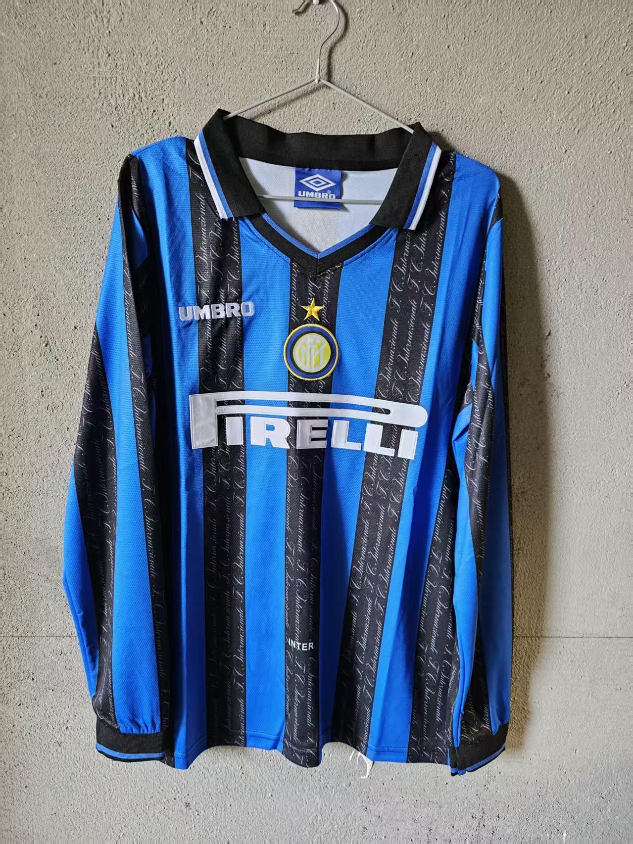 Other 1997 1998 Inter Milan Jersey Size US L / EU 52-54 / 3 - 1 Thumbnail