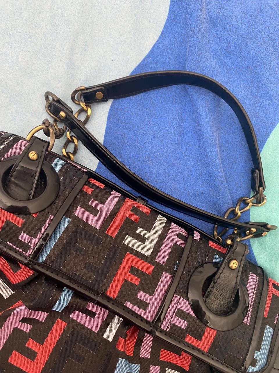 Fendi Luxury Fendi Baguette LIMITED RARE Shoulder Bag Size ONE SIZE - 10 Thumbnail