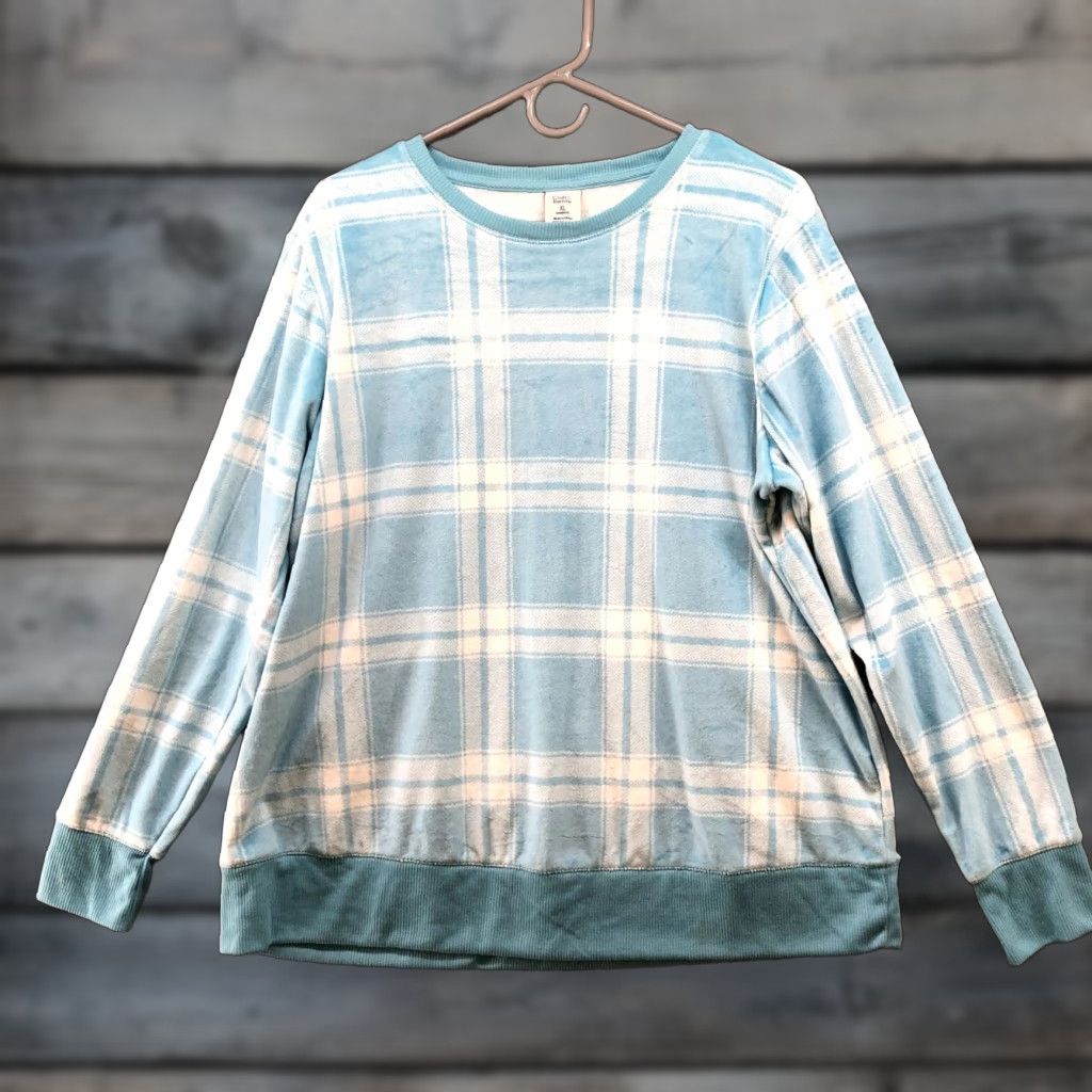 Croft & Barrow NWT Croft & Barrow Plush Lounge Sweatshirt Womens XL Blue Plaid Pajama Top Crew Neck Fleece Pajama Top Comfort Lounge Nightwear Size XL / US 12-14 / IT 48-50 - 1 Thumbnail