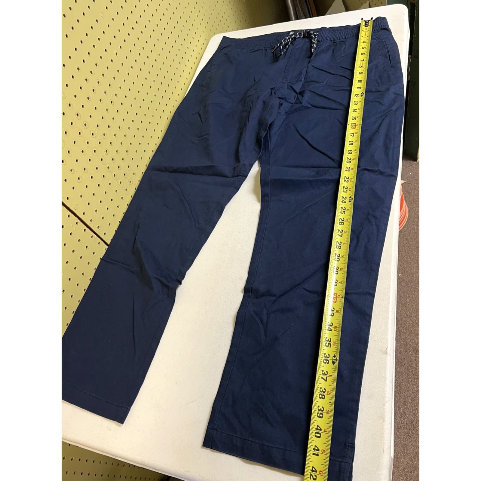 Reyn Spooner Reyn Spooner Solid Beach Twill Chino Navy Blue Drawstring Pants Men’s 2XL NEW Mens Chino Beach Adjustable Waist Lightweight Straight 32in Inseam Size US 39 - 8 Thumbnail