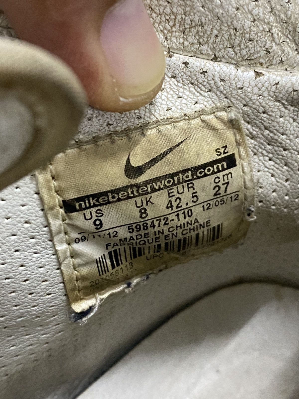 Nike × Undefeated Vintage nike dunk x undefeated shoes rare Size US 9 / EU 42 - 2 Thumbnail