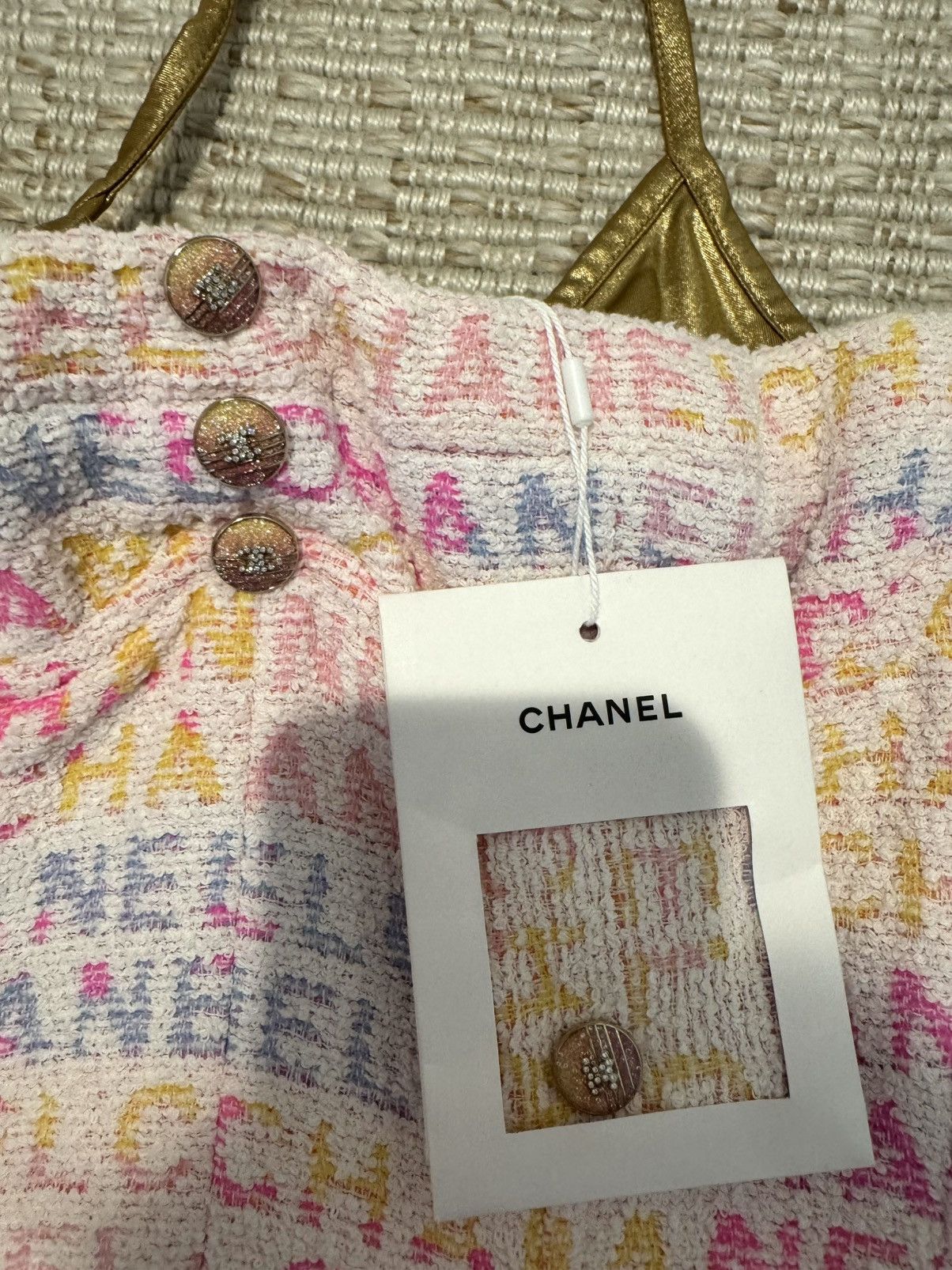 Chanel Chanel 24C tweed top szie 34 Size XS / US 0-2 / IT 36-38 - 2 Thumbnail