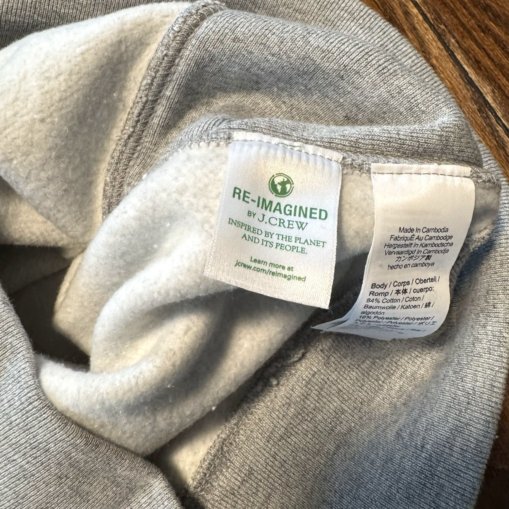 J.Crew J.CREW Heritage Oarsman Crew Gray Embroidered Sweatshirt Mens XS Pullover Crew Neck Heavyweight Regular Cotton Blend Fleece Socks? (Oops) Size US XS / EU 42 / 0 - 7 Thumbnail