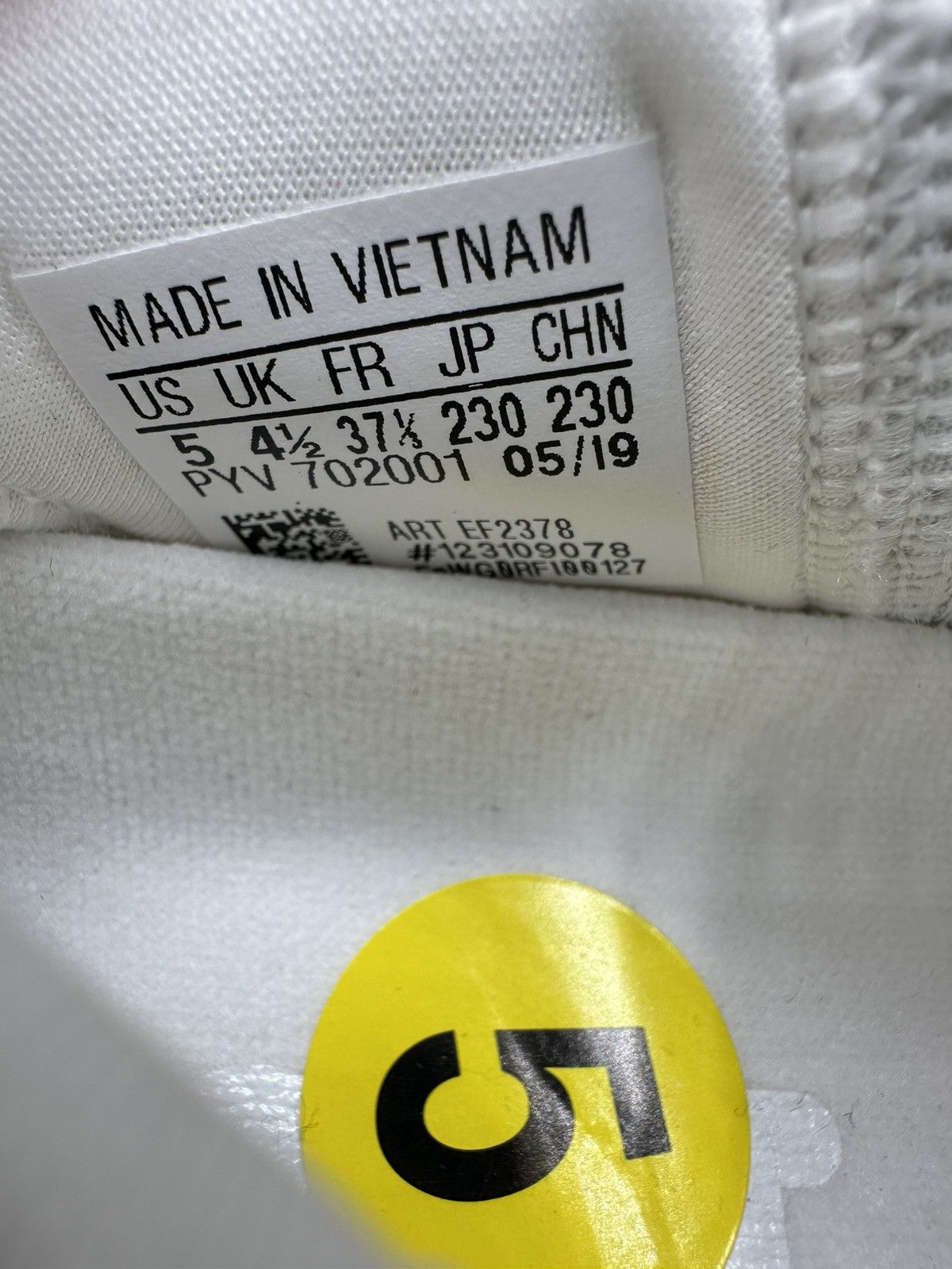 Adidas Adidas Solar HU Glide PRD X Pharrell “Cloud White” size 5 Size US 5 / EU 37 - 6 Thumbnail