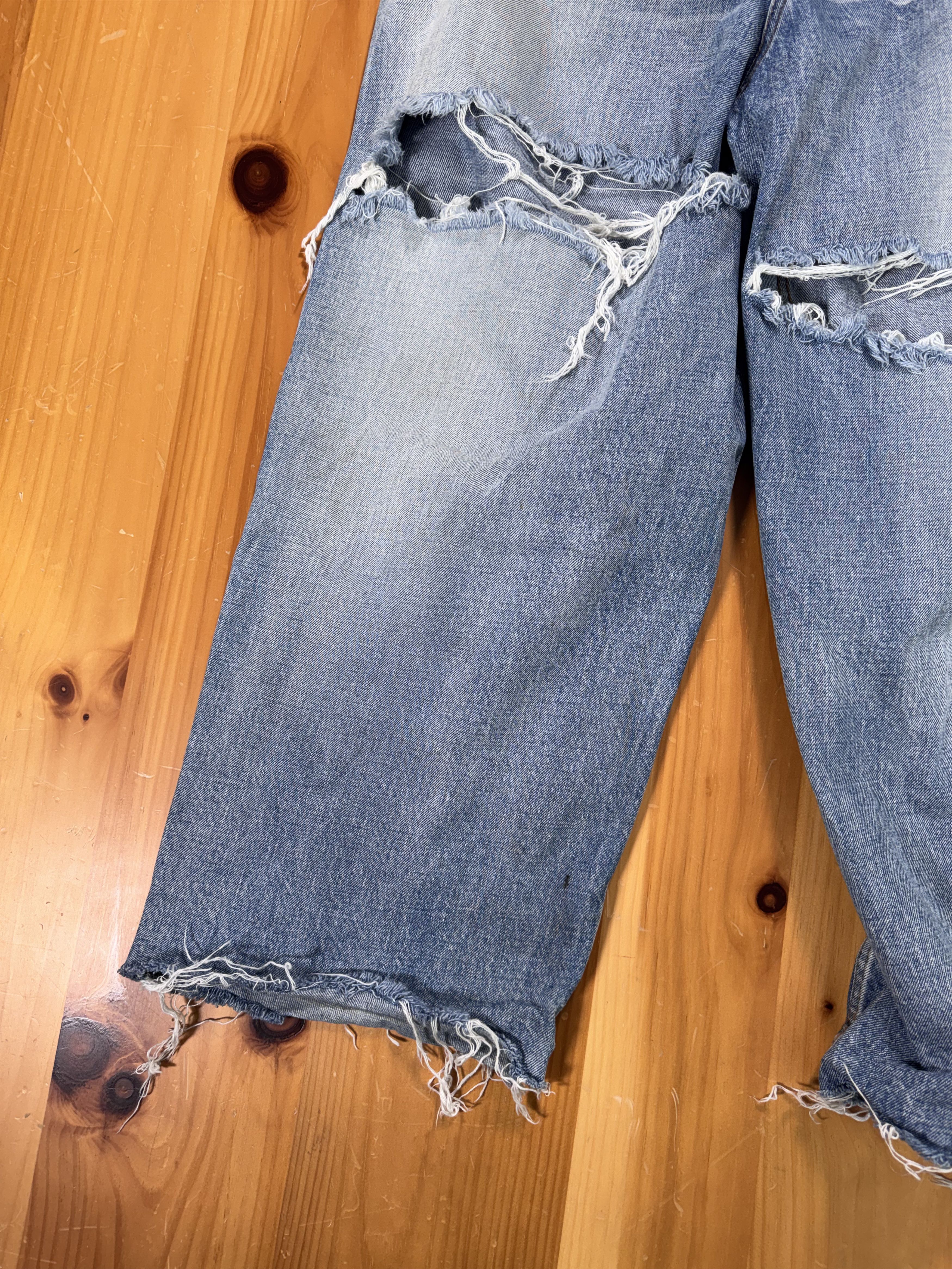 Balenciaga SS23 Runway Baggy Skater Balenciaga Mud Show Ripped Jeans Size US 34 / EU 50 - 2 Thumbnail