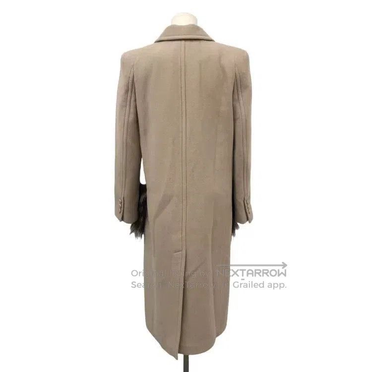Other fendi coat with fox fur pockets. Size US M / EU 48-50 / 2 - 2 Thumbnail
